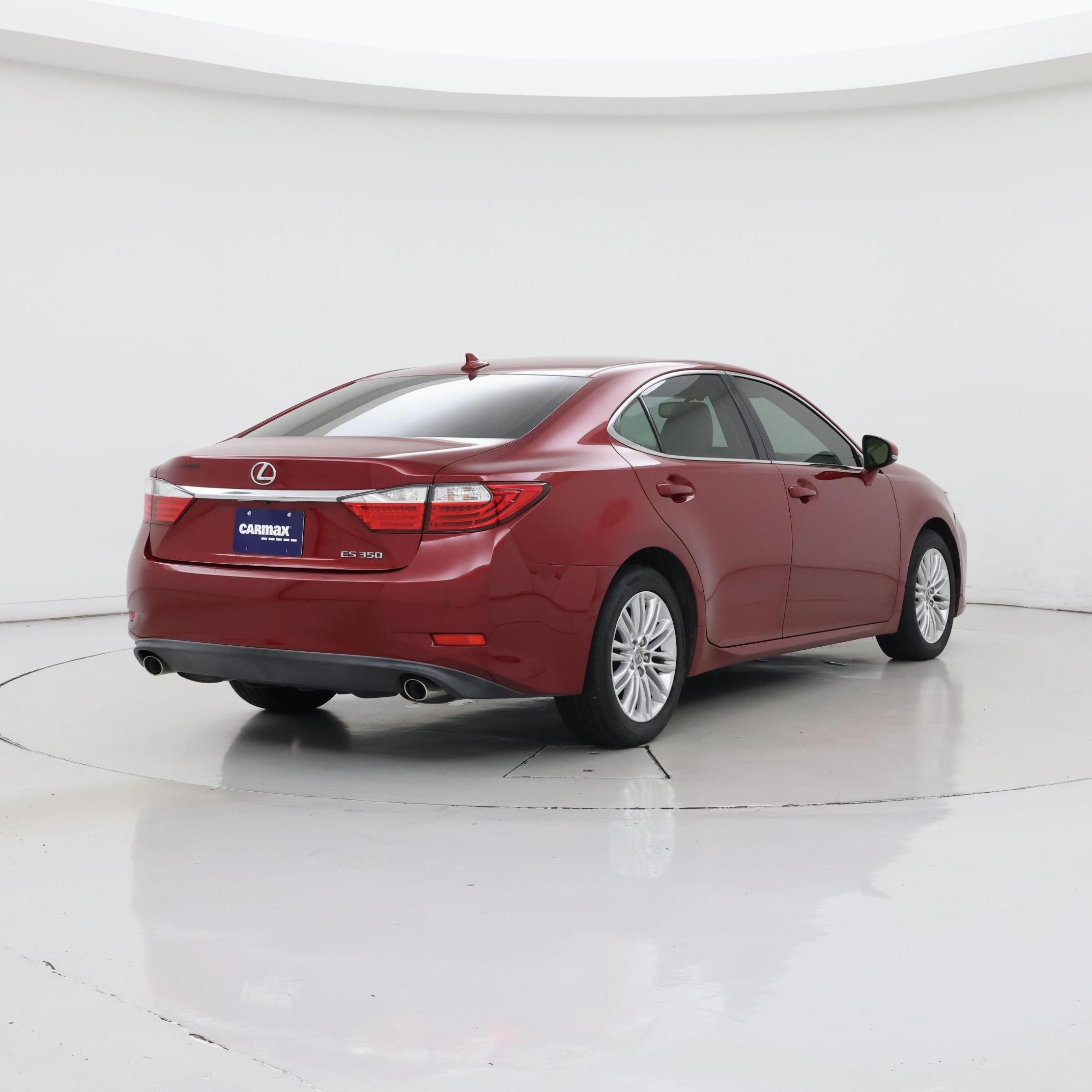 Thumbnail: 2014 Lexus ES - 8