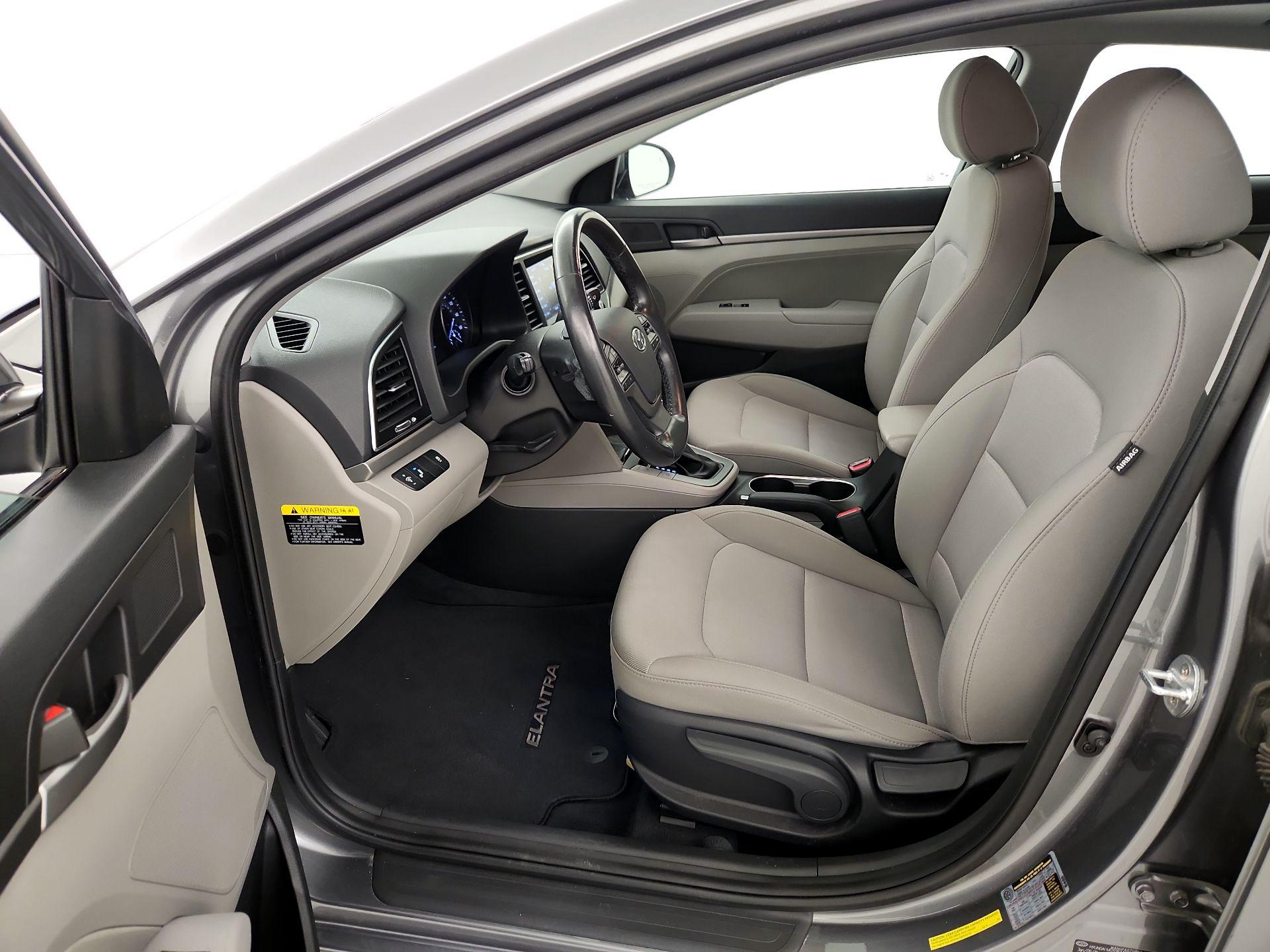 Thumbnail: 2018 Hyundai Elantra - 11