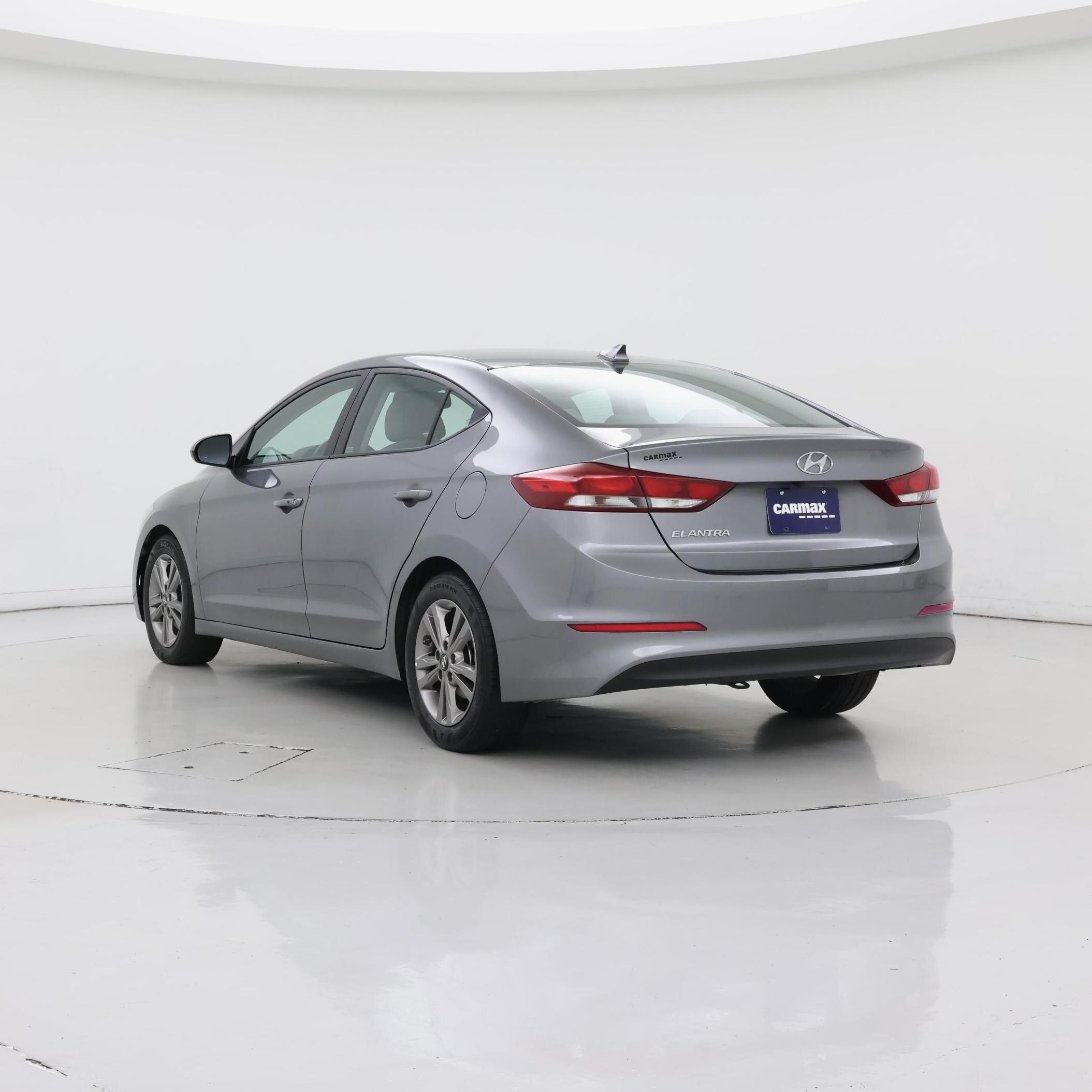 Thumbnail: 2018 Hyundai Elantra - 2