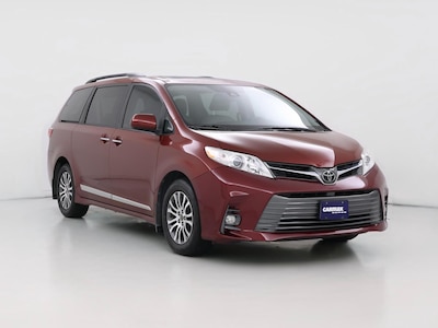Red 2018 Toyota Sienna XLE