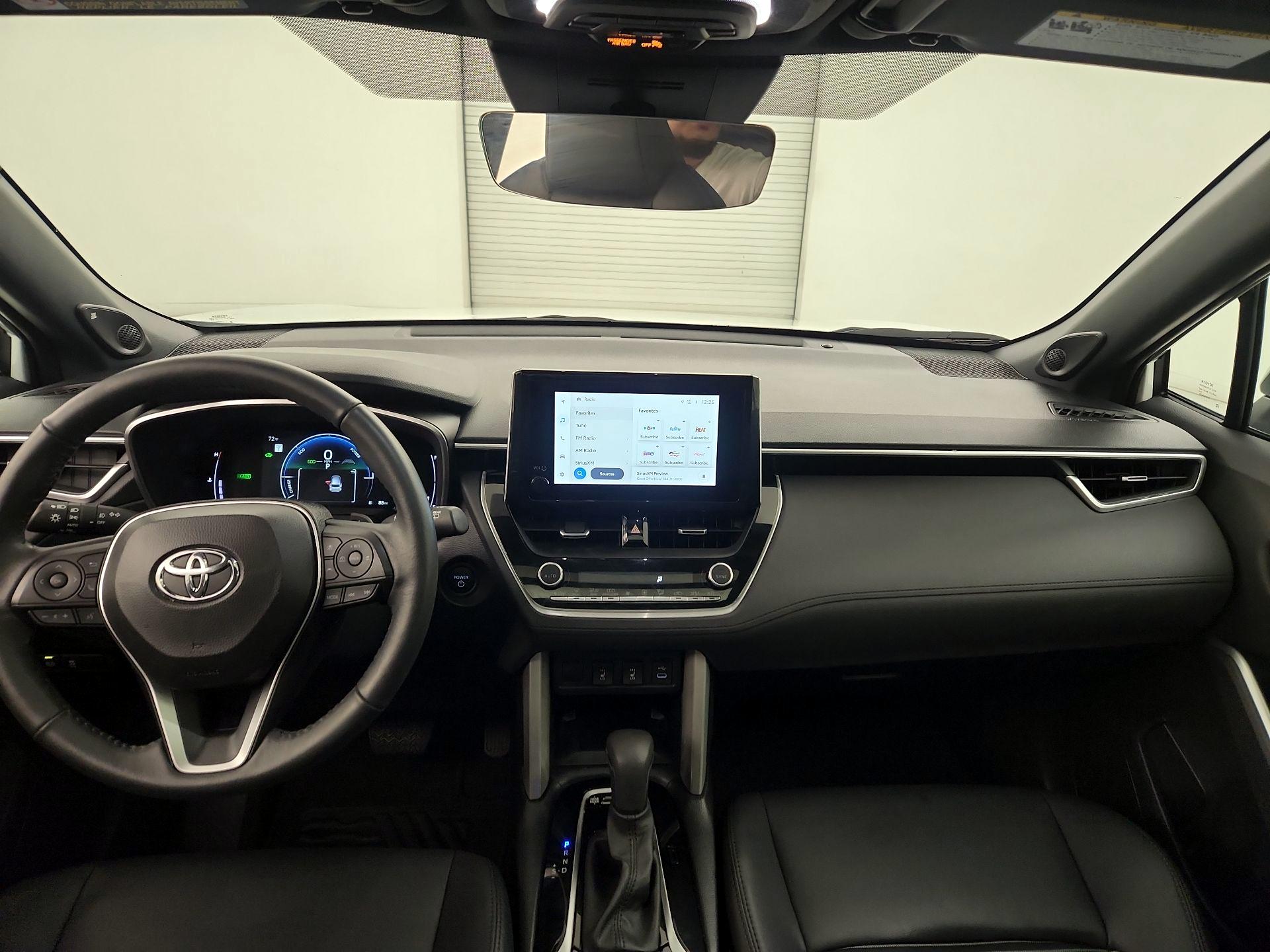 Thumbnail: 2024 Toyota Corolla Cross - 9