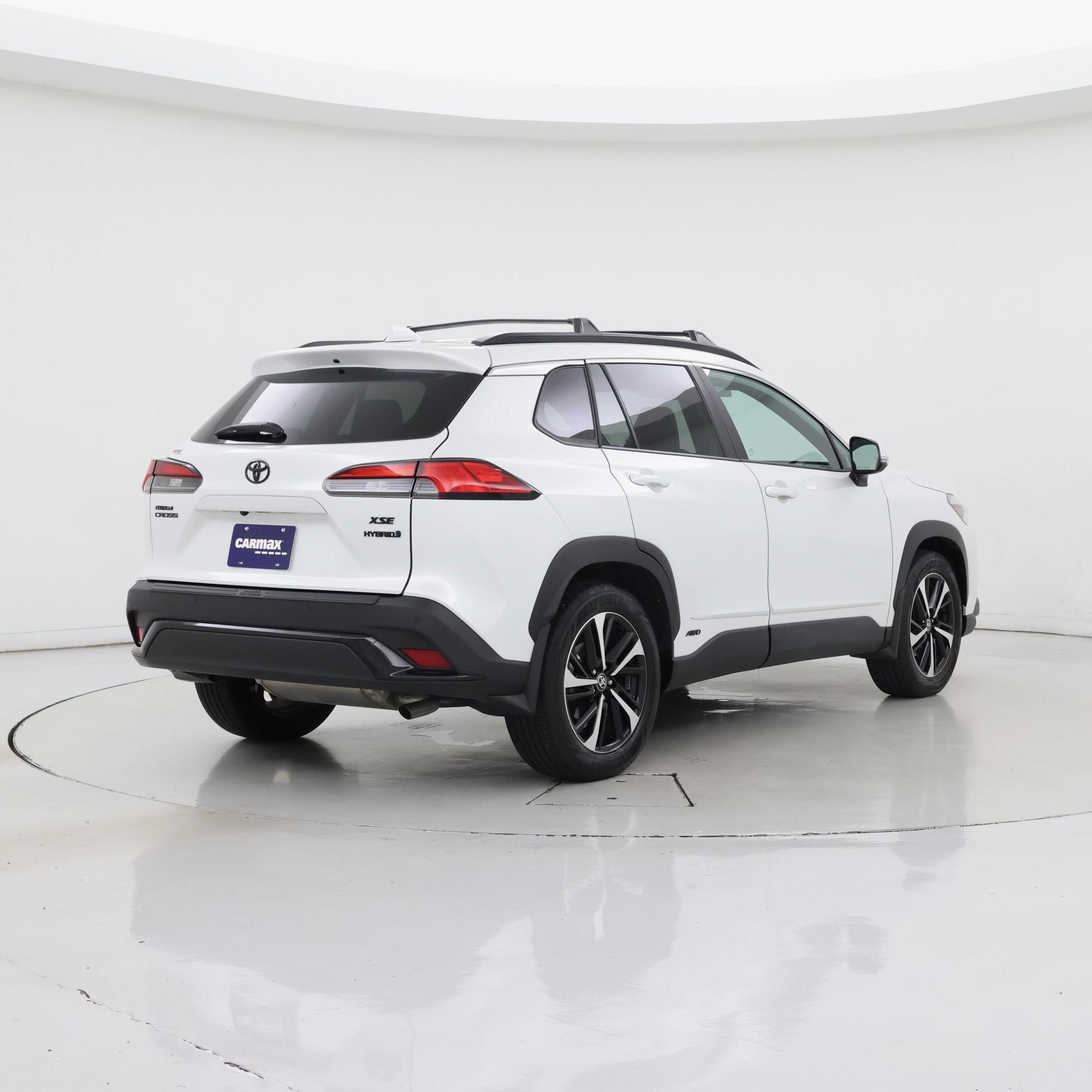 Thumbnail: 2024 Toyota Corolla Cross - 8