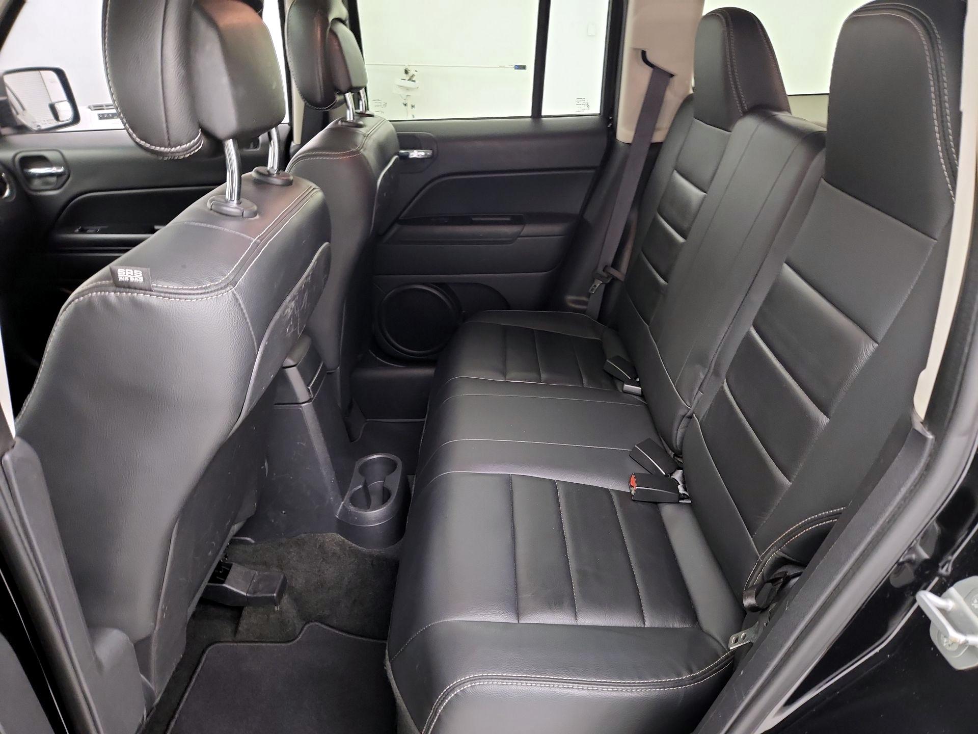Thumbnail: 2016 Jeep Patriot - 18