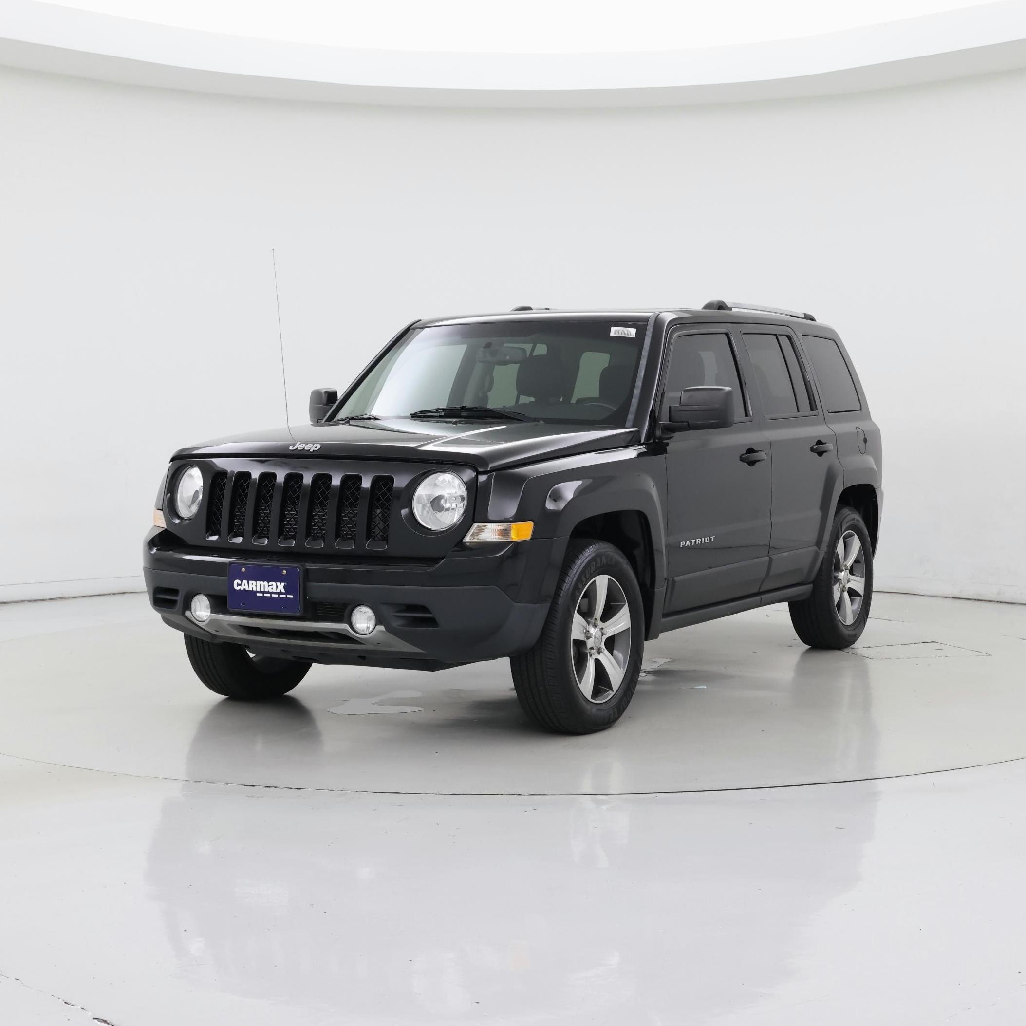 Thumbnail: 2016 Jeep Patriot - 4