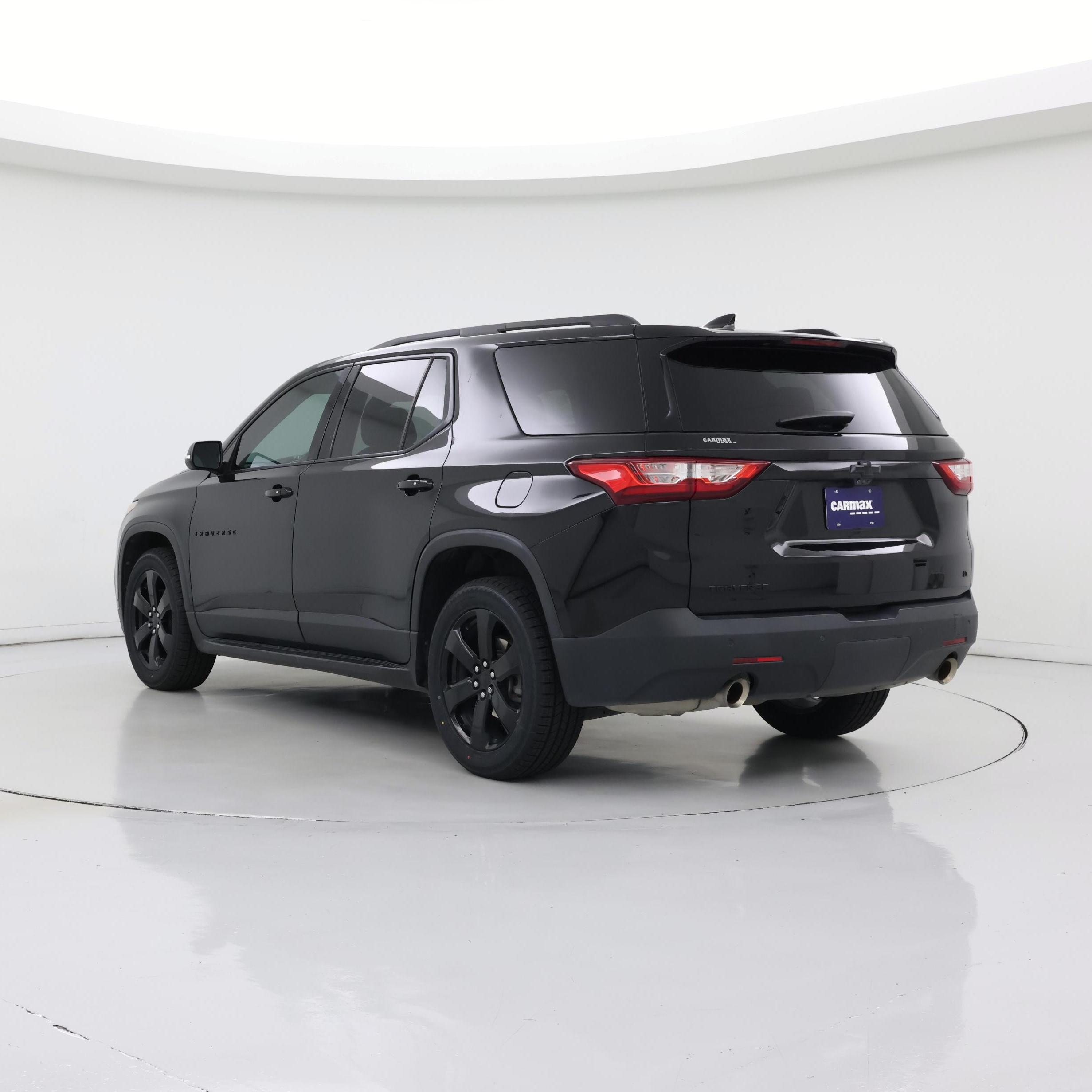 Thumbnail: 2021 Chevrolet Traverse - 2