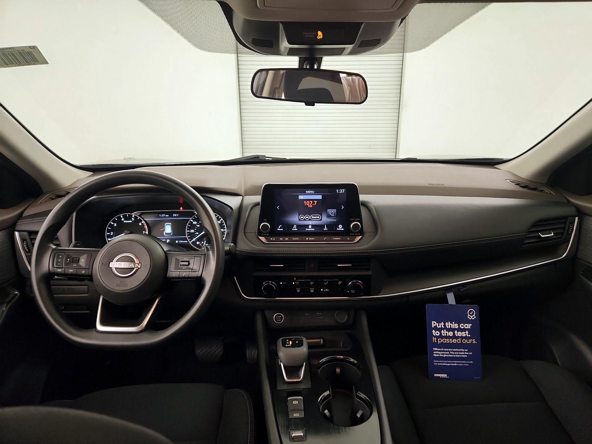 Thumbnail: 2023 Nissan Rogue - 9