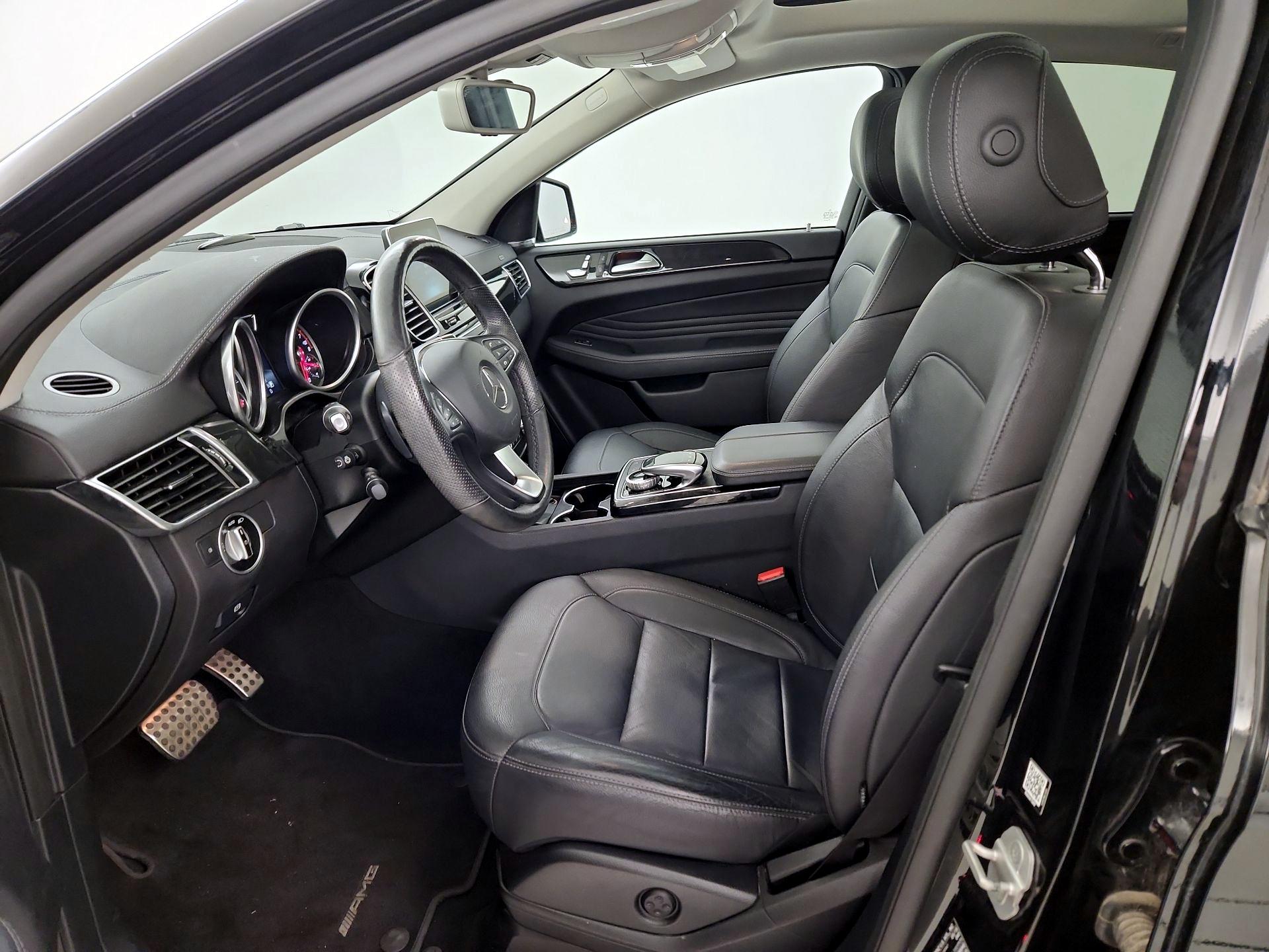 Thumbnail: 2016 Mercedes-Benz GLE - 11