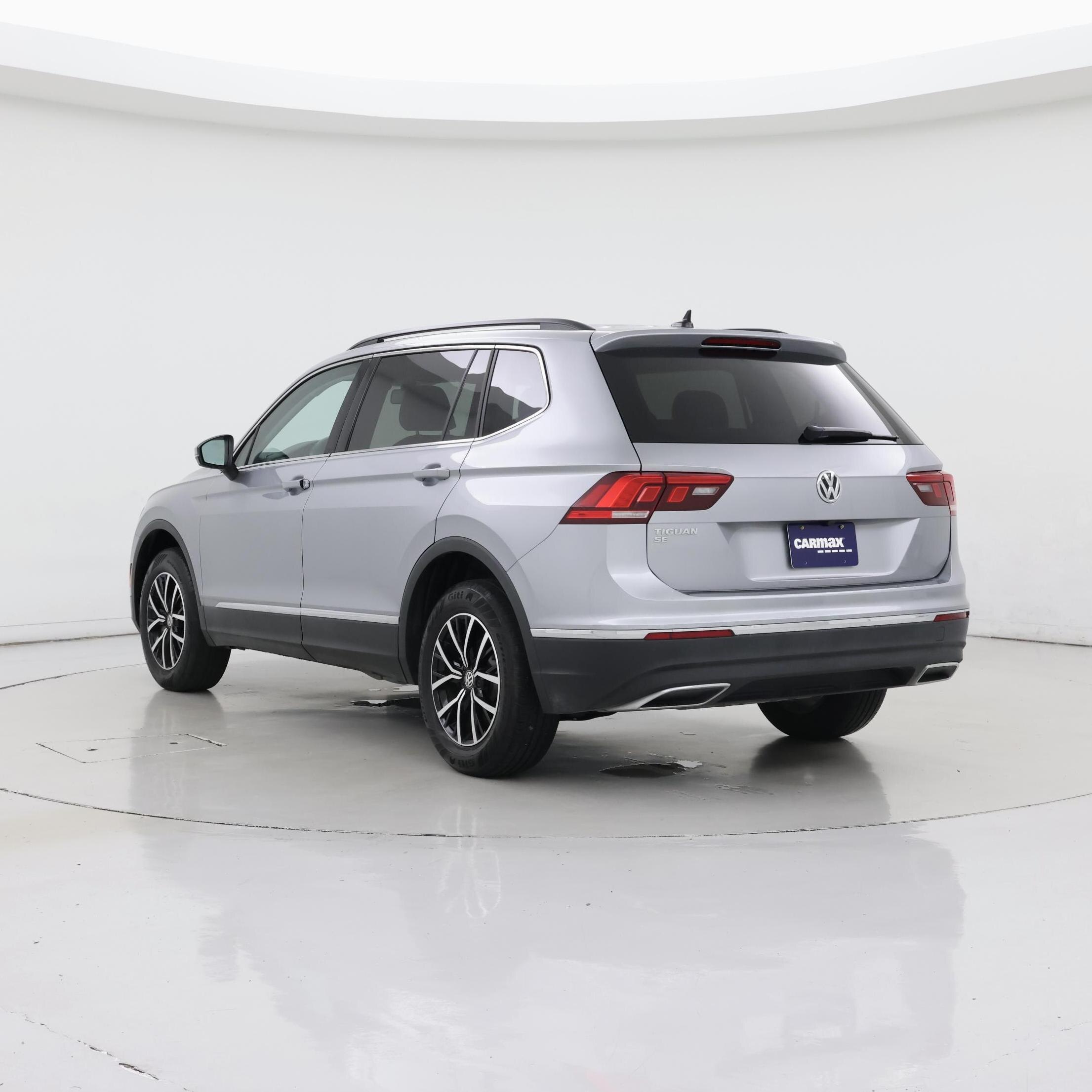 Thumbnail: 2021 Volkswagen Tiguan - 2