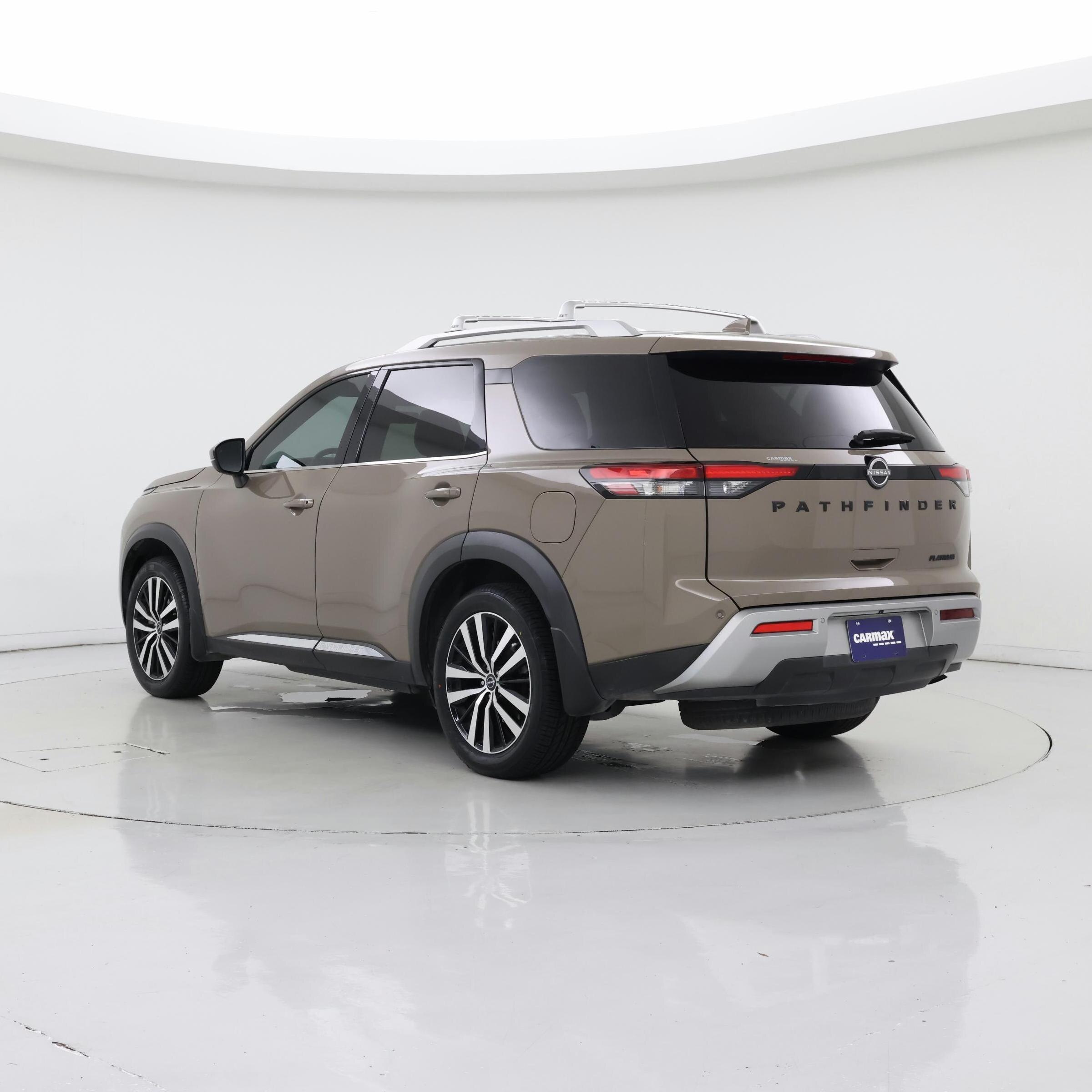 Thumbnail: 2023 Nissan Pathfinder - 2