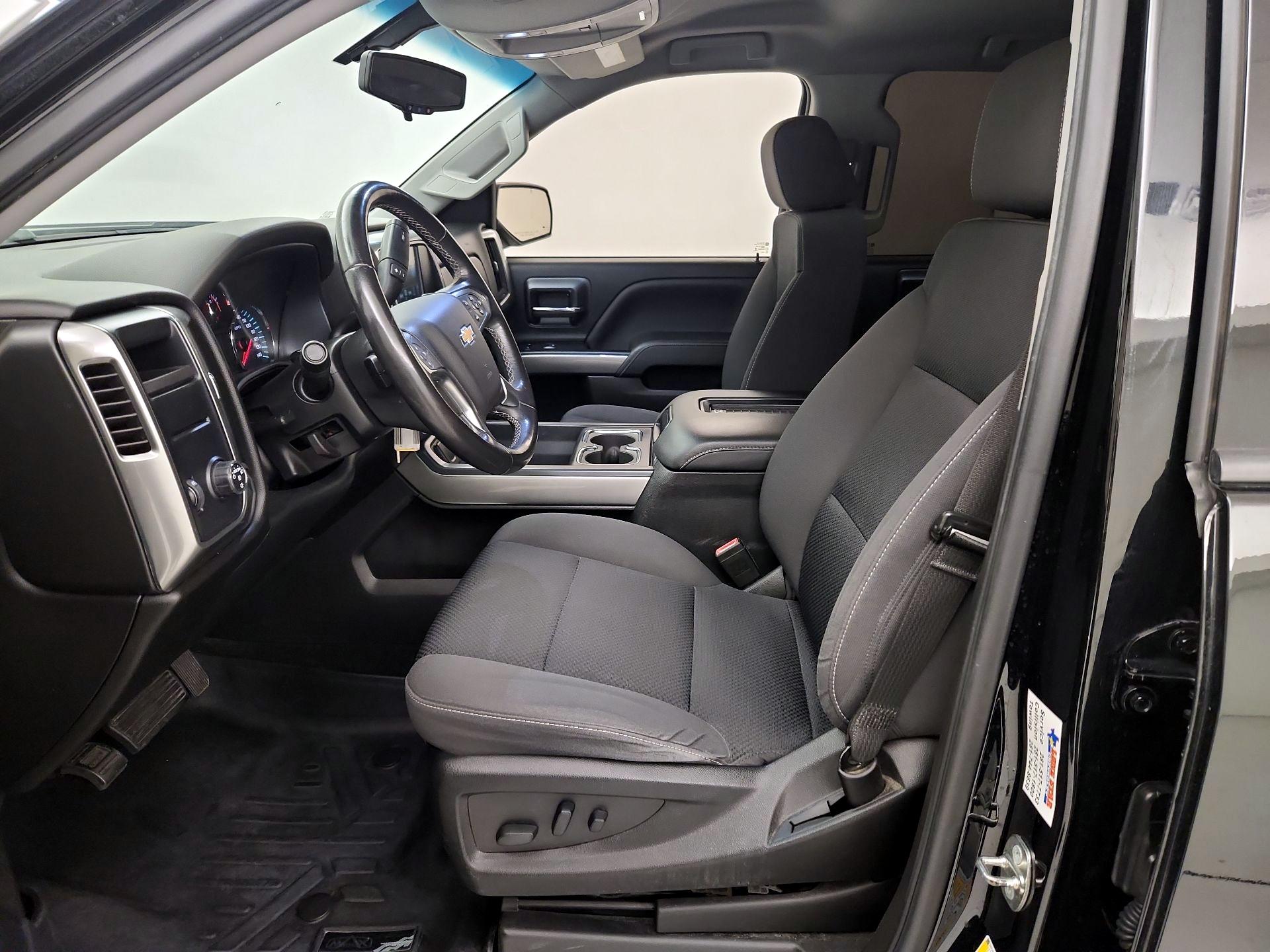 Thumbnail: 2018 Chevrolet Silverado 1500 - 11