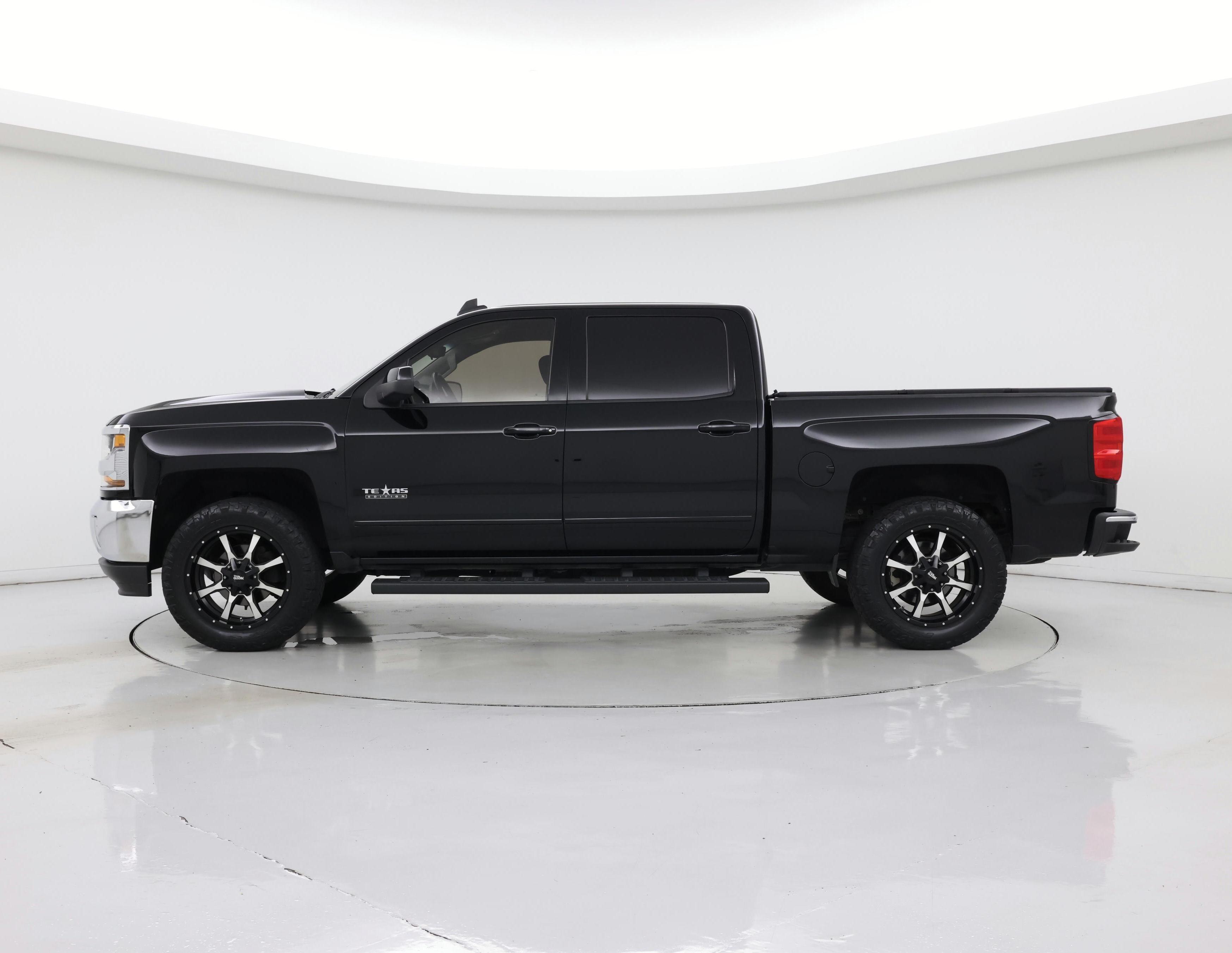 Thumbnail: 2018 Chevrolet Silverado 1500 - 3