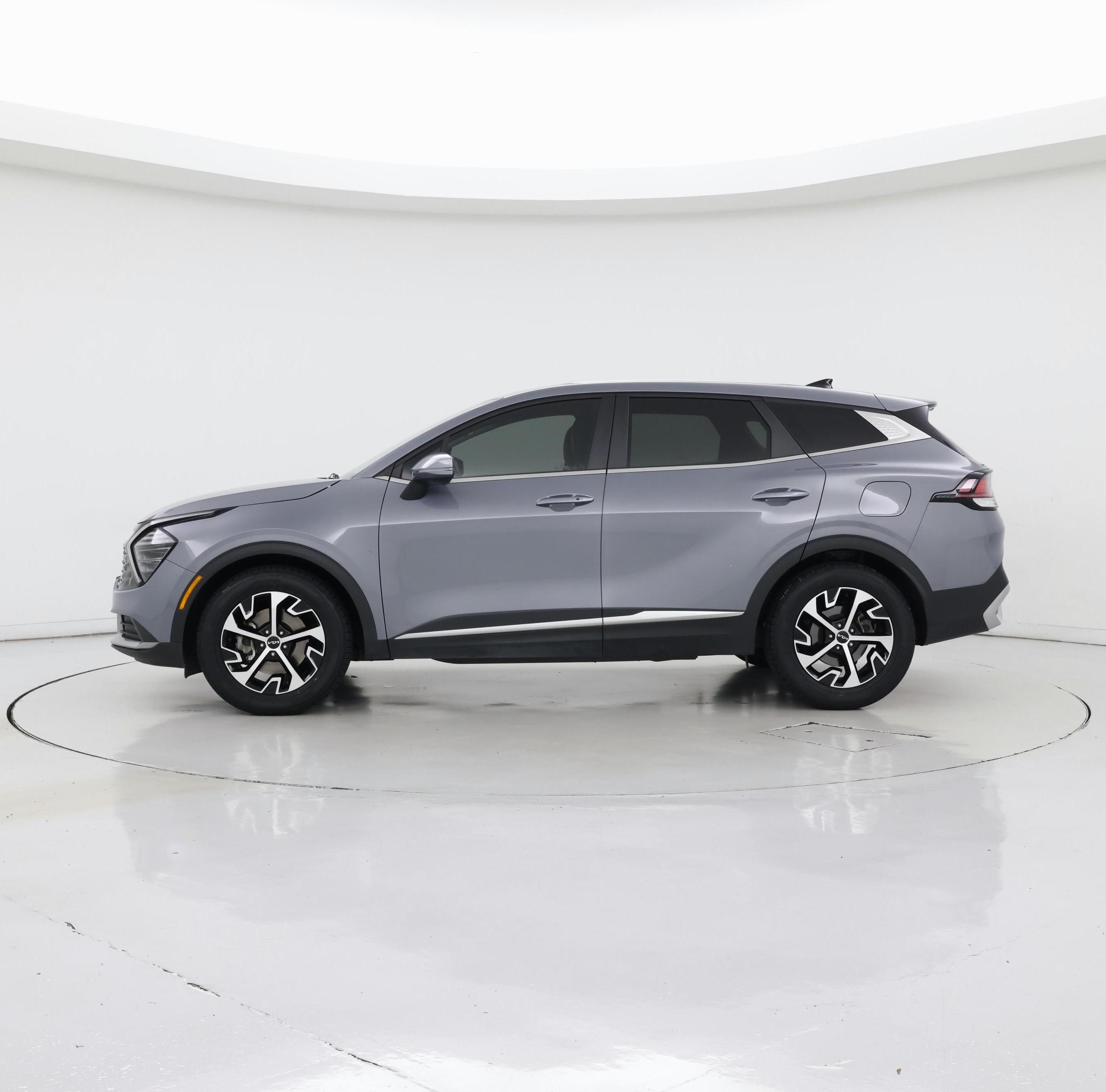 Thumbnail: 2024 Kia Sportage - 3