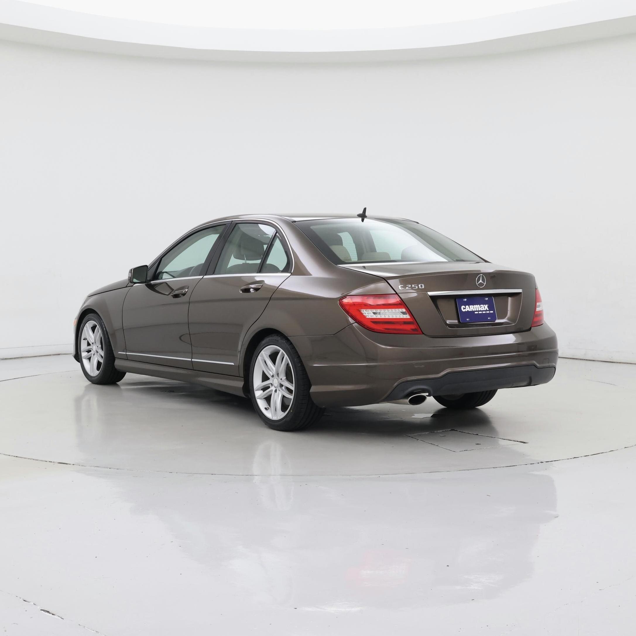 Thumbnail: 2014 Mercedes-Benz C-Class - 2