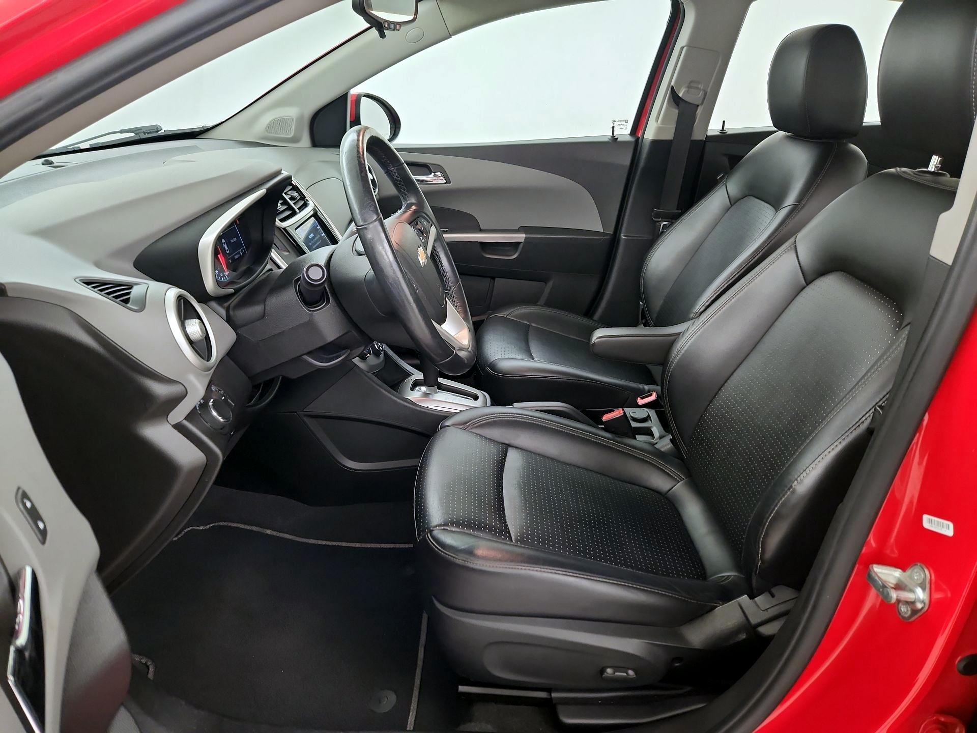 Thumbnail: 2018 Chevrolet Sonic - 11