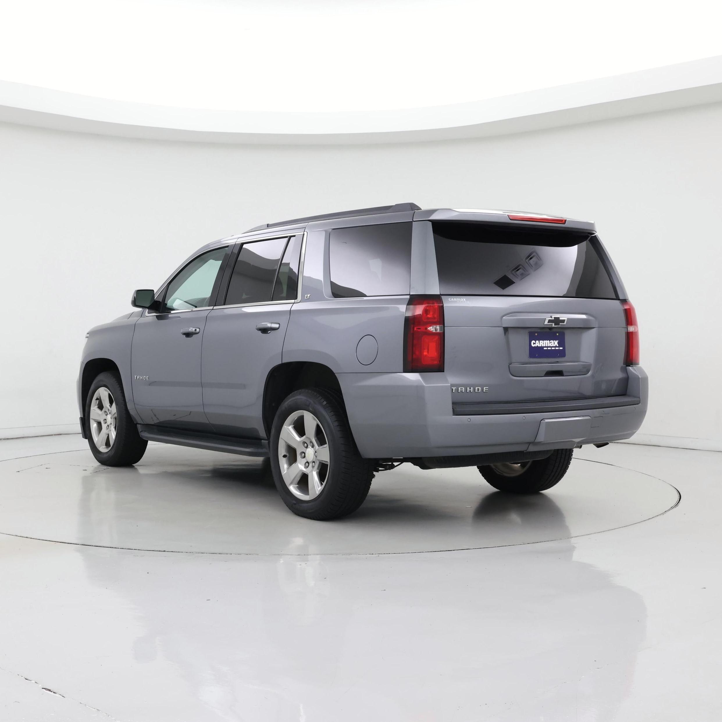 Thumbnail: 2019 Chevrolet Tahoe - 2
