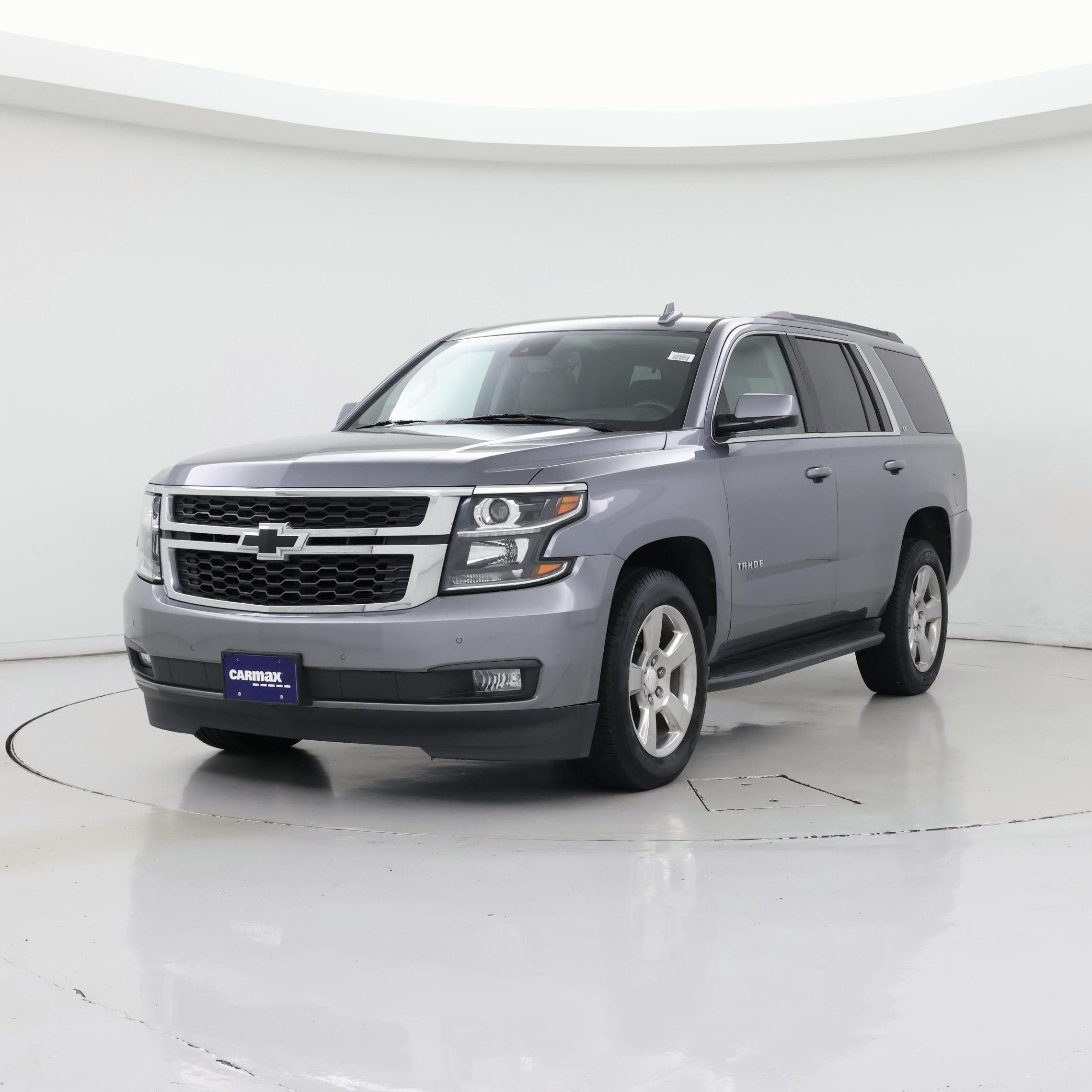 Thumbnail: 2019 Chevrolet Tahoe - 4