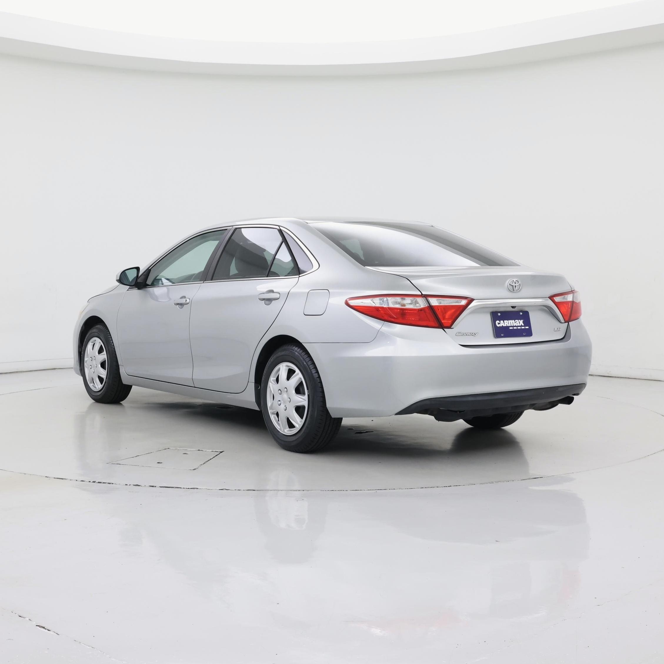 Thumbnail: 2016 Toyota Camry - 2