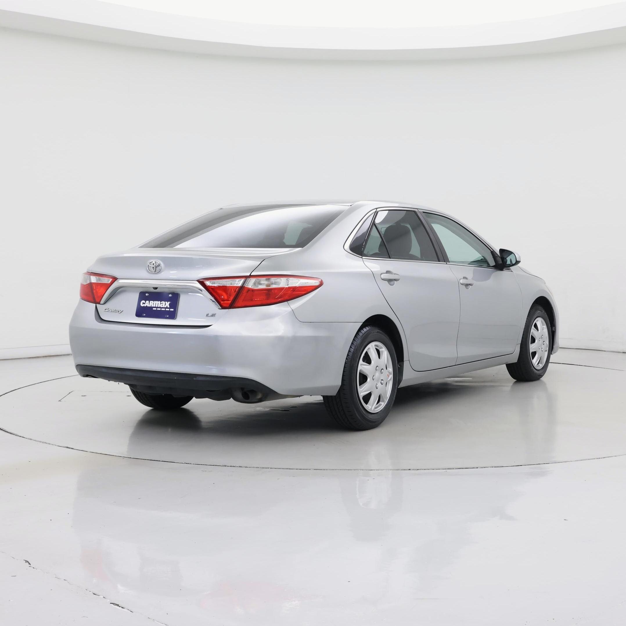 Thumbnail: 2016 Toyota Camry - 8