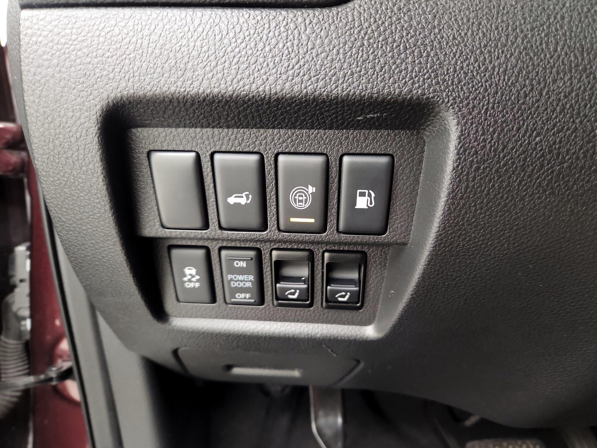 Thumbnail: 2014 Nissan Murano - 13