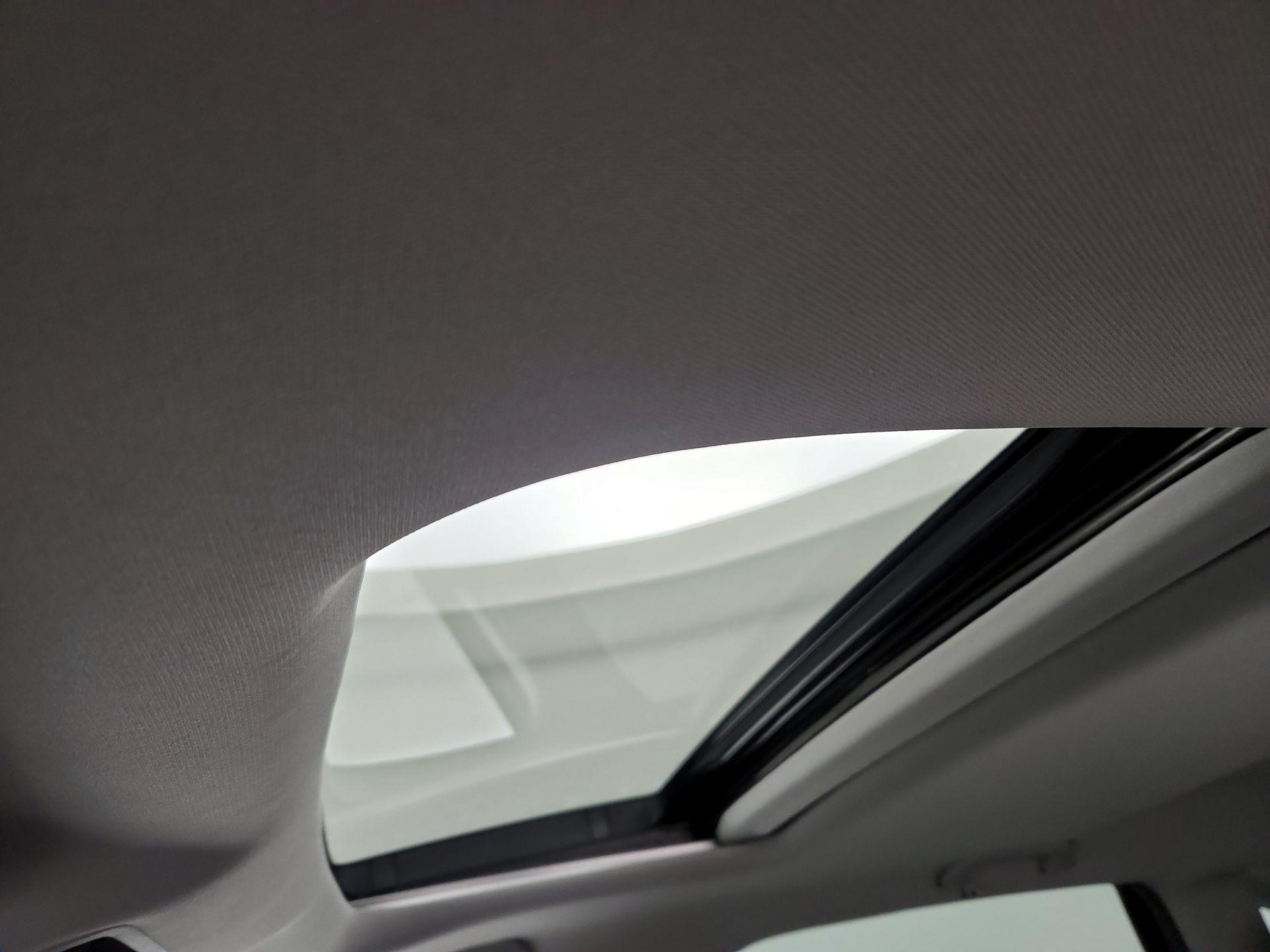 Thumbnail: 2016 Acura MDX - 19