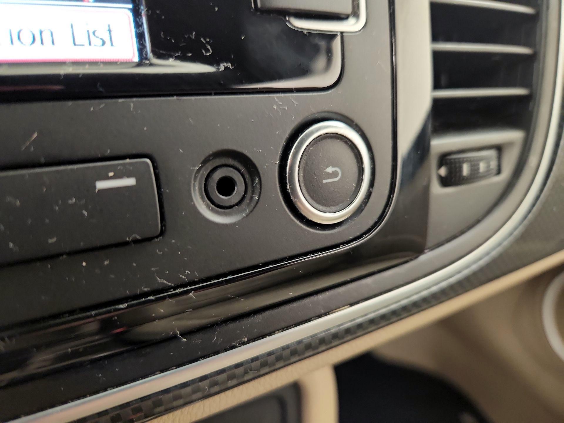 Thumbnail: 2013 Volkswagen Beetle - 18