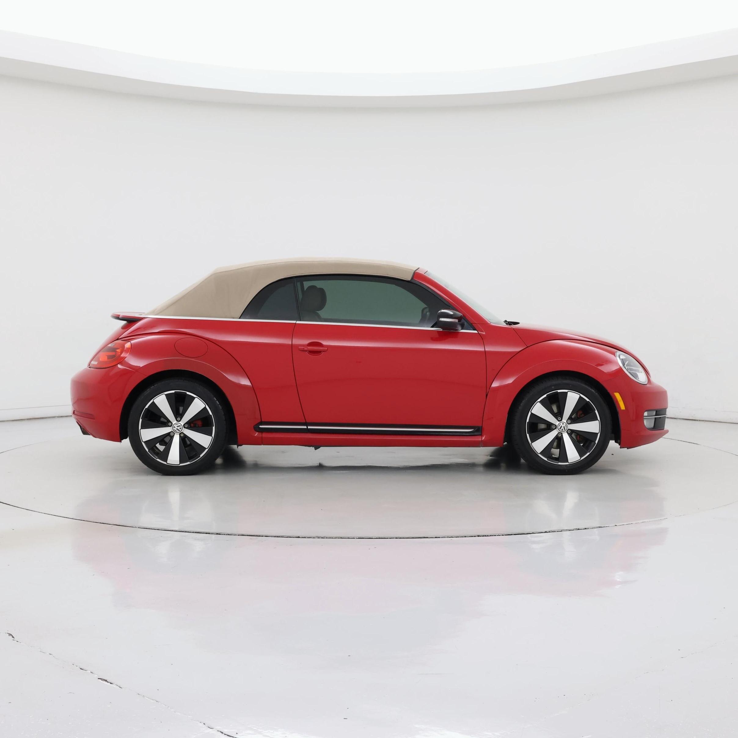 Thumbnail: 2013 Volkswagen Beetle - 7