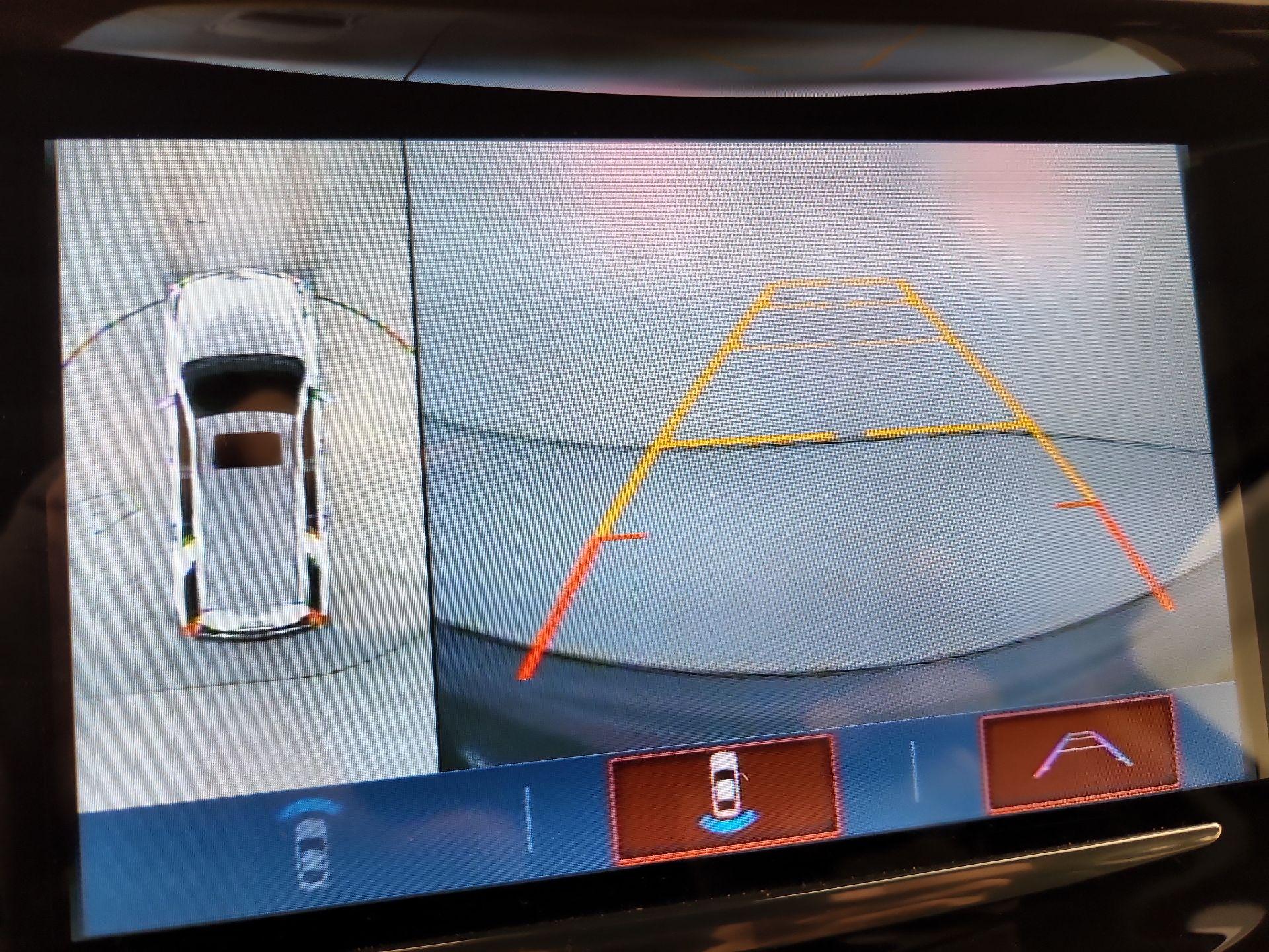 Thumbnail: 2020 Cadillac Escalade - 15