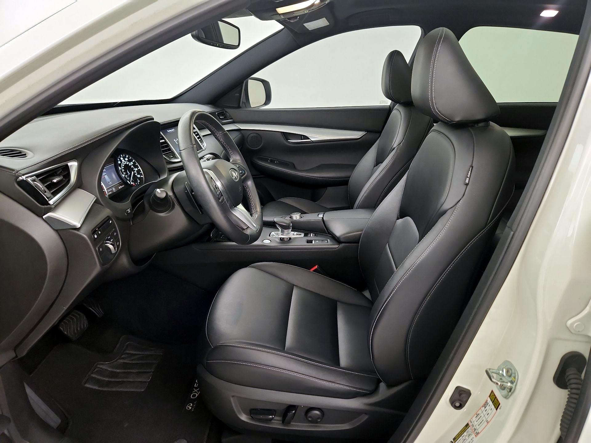 Thumbnail: 2021 INFINITI QX50 - 11