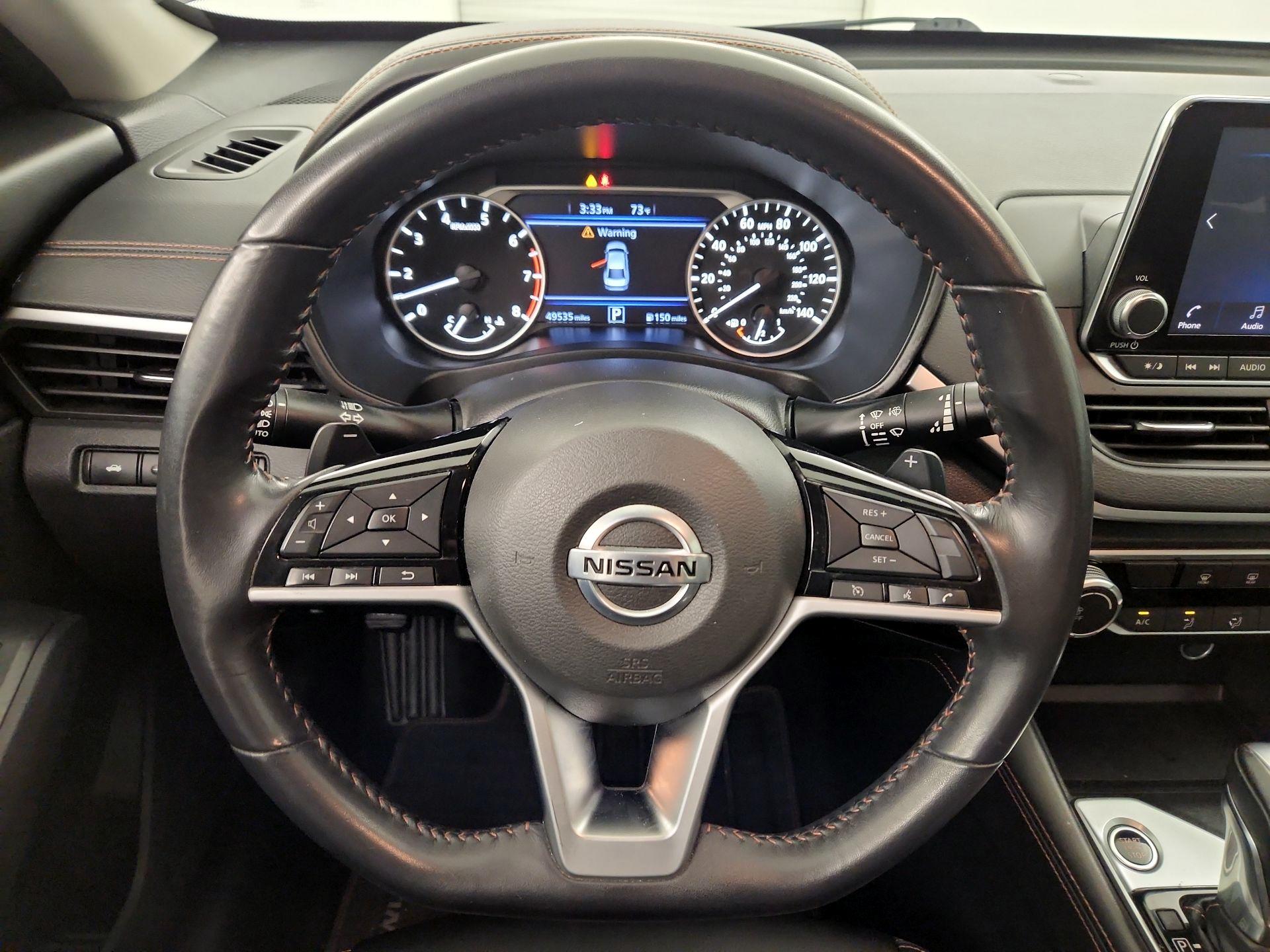 Thumbnail: 2020 Nissan Altima - 10