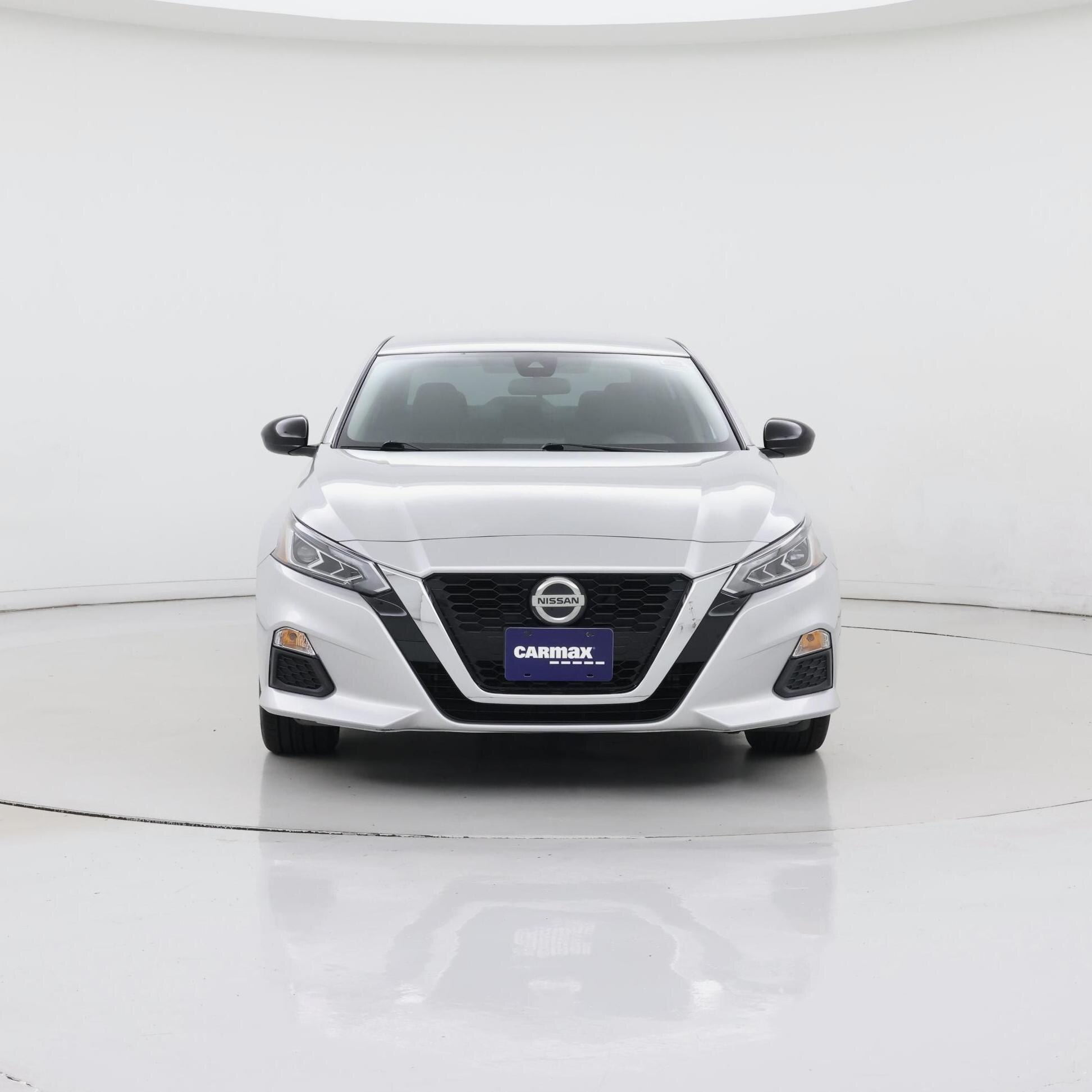 Thumbnail: 2020 Nissan Altima - 5
