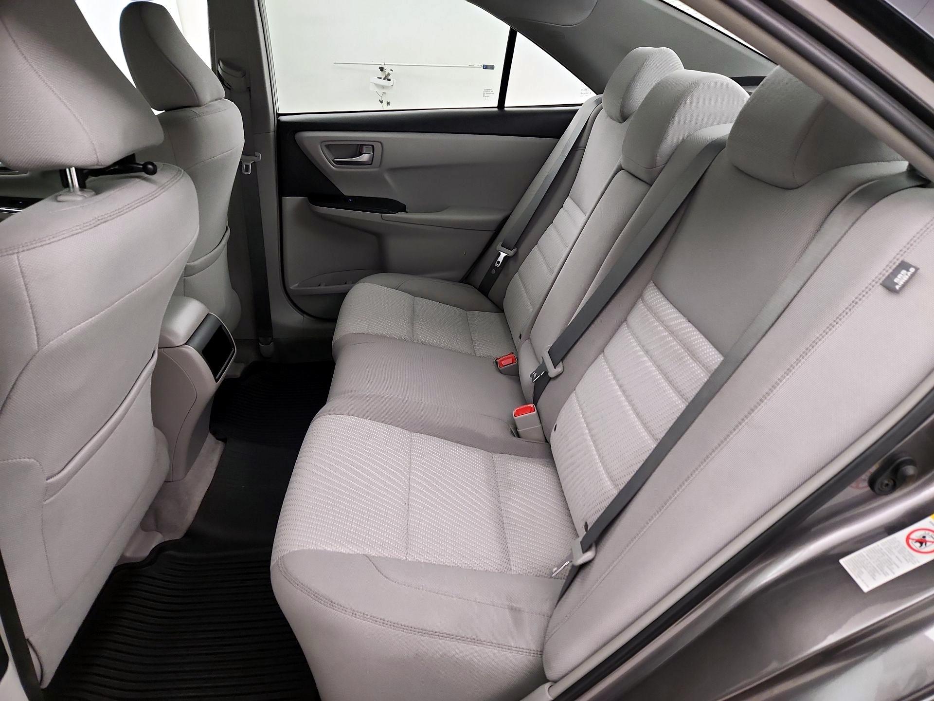 Thumbnail: 2017 Toyota Camry - 19