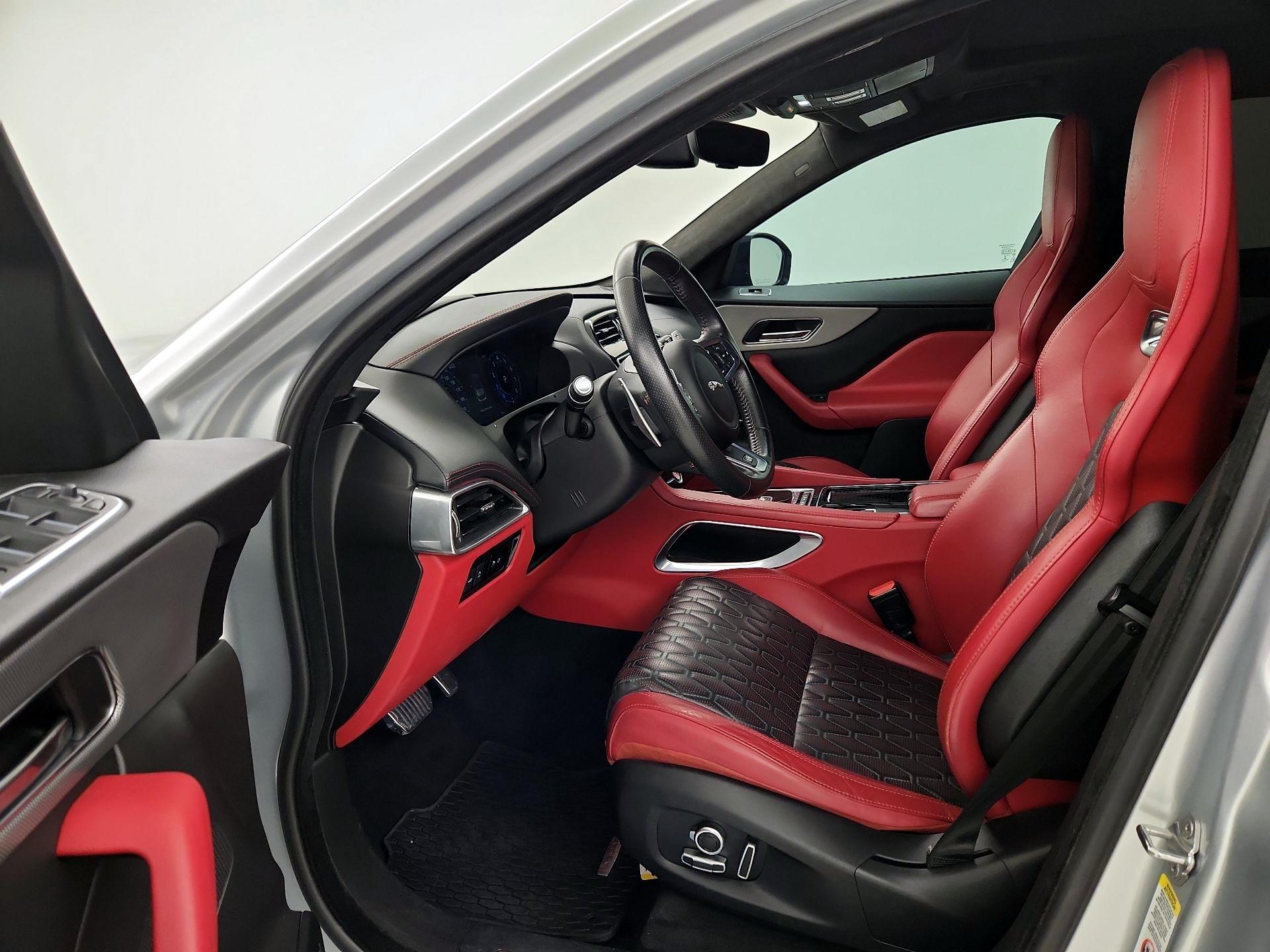 Thumbnail: 2020 Jaguar F-Pace - 11