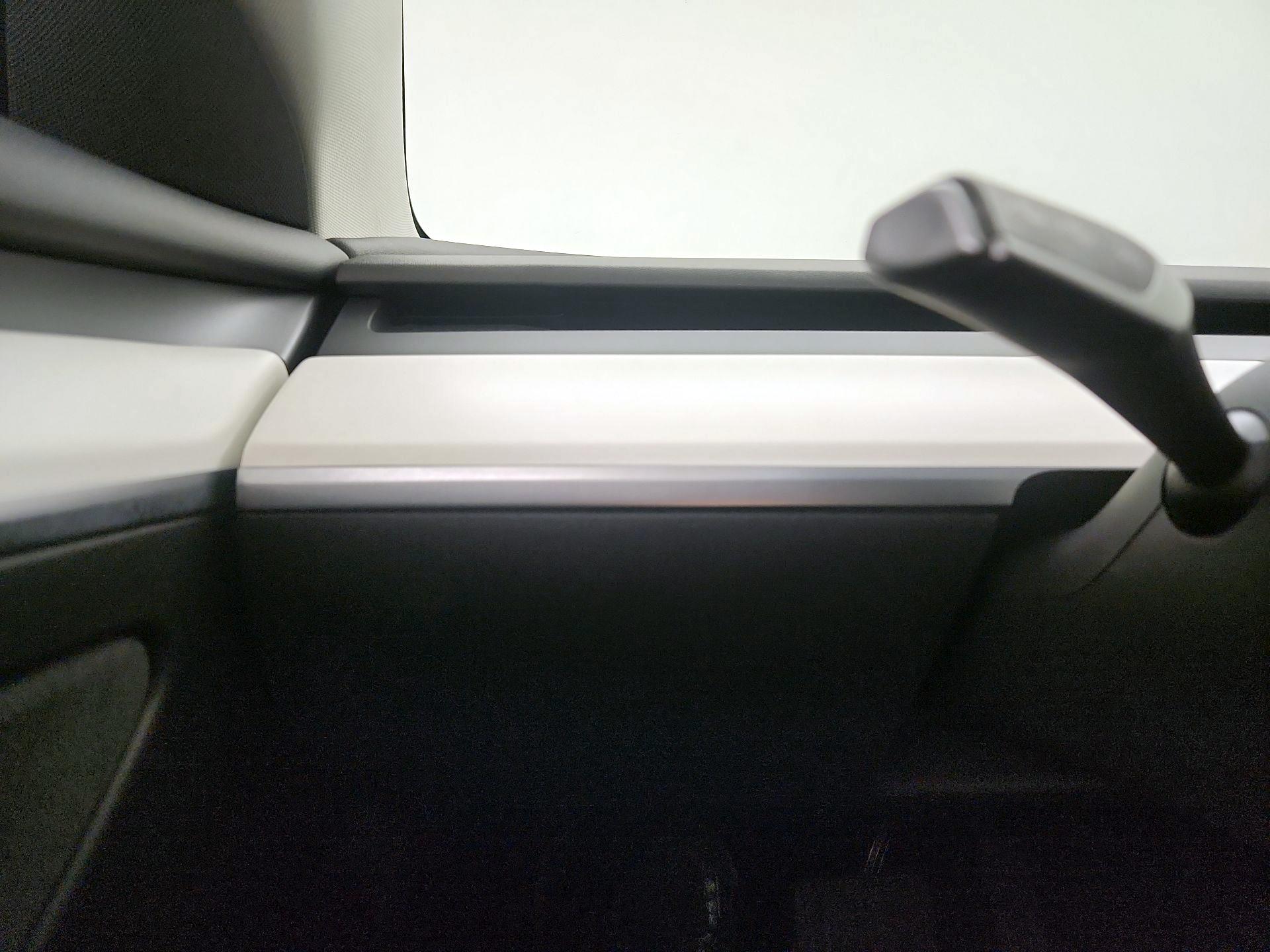 Thumbnail: 2022 Tesla Model 3 - 13