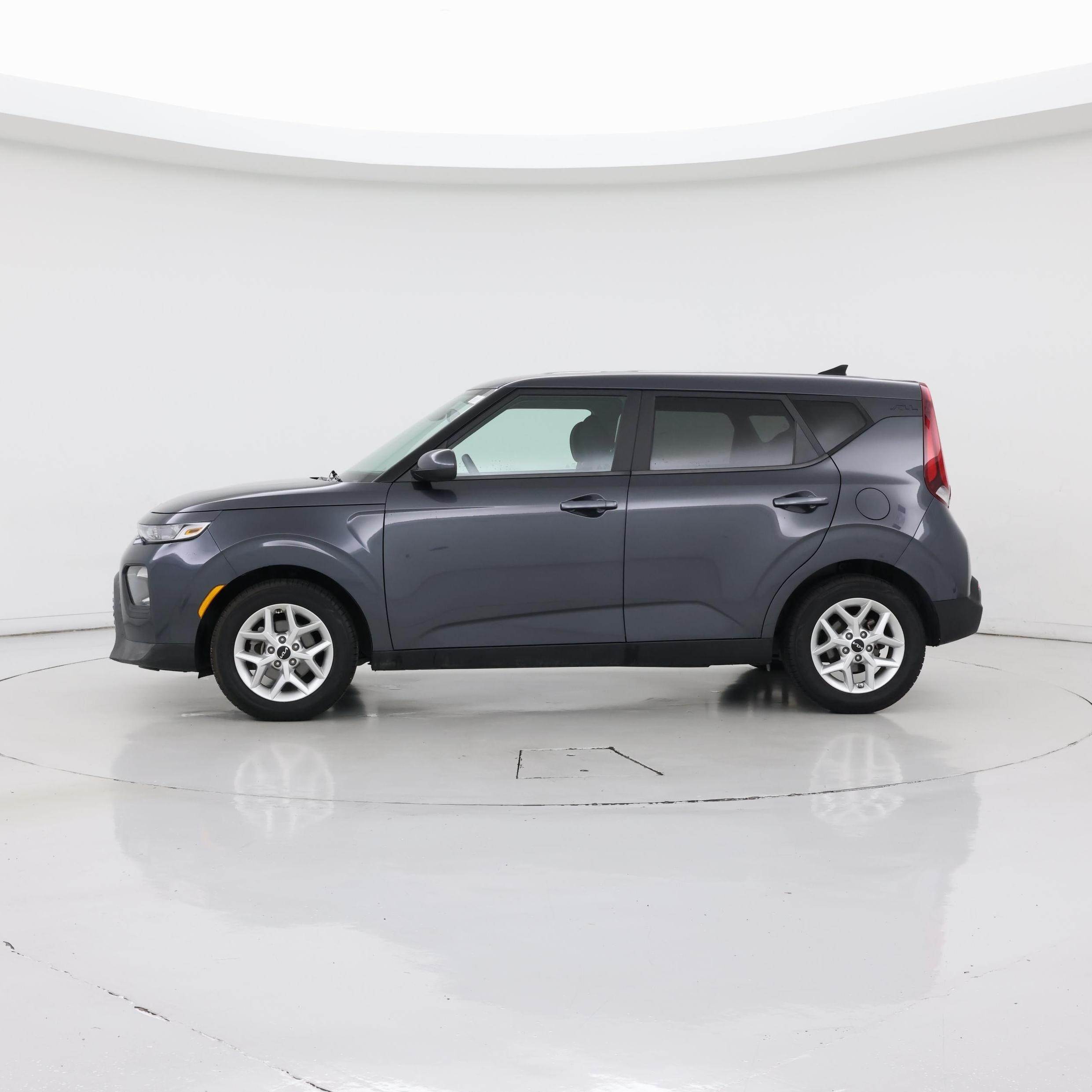 Thumbnail: 2022 Kia Soul - 3