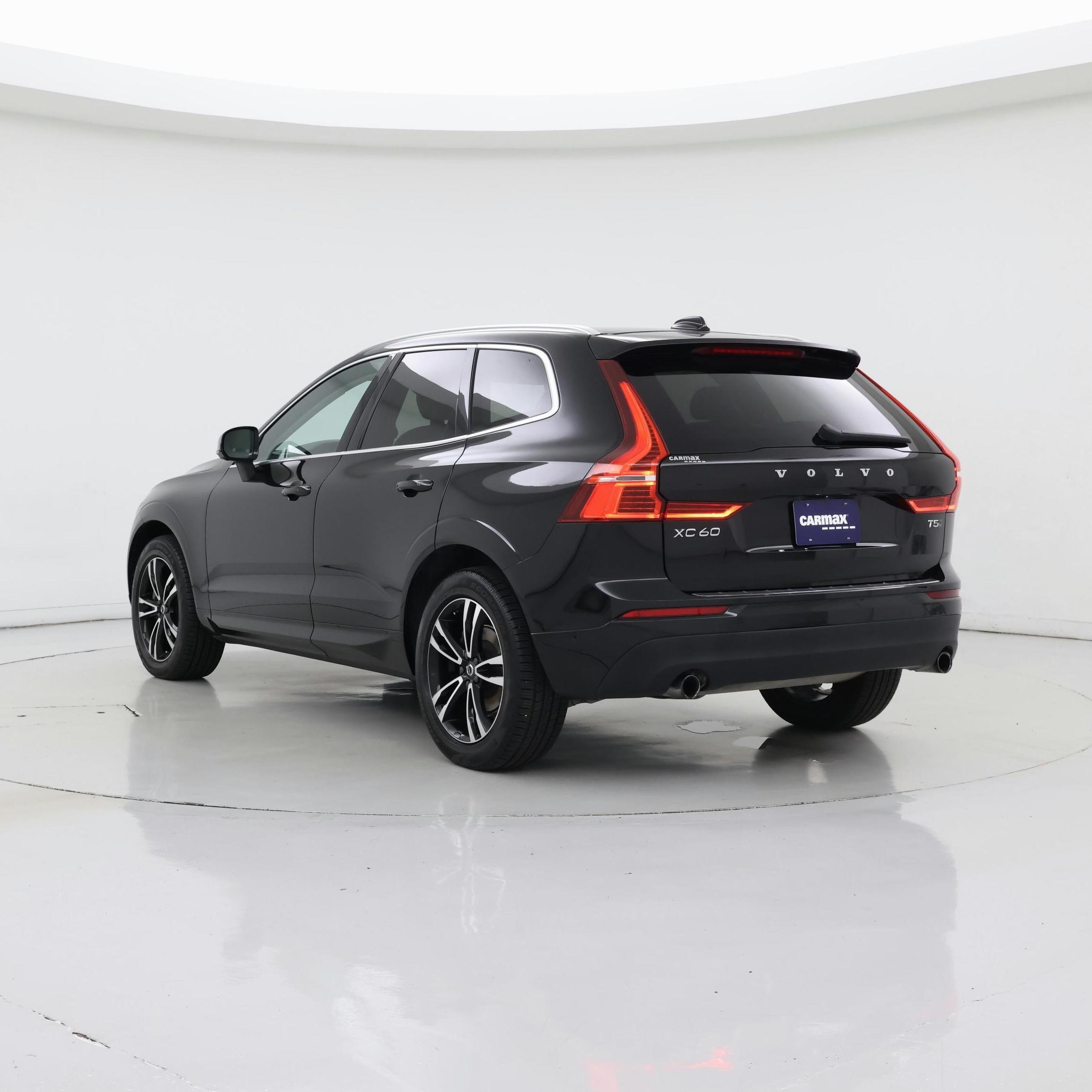 Thumbnail: 2018 Volvo XC60 - 2