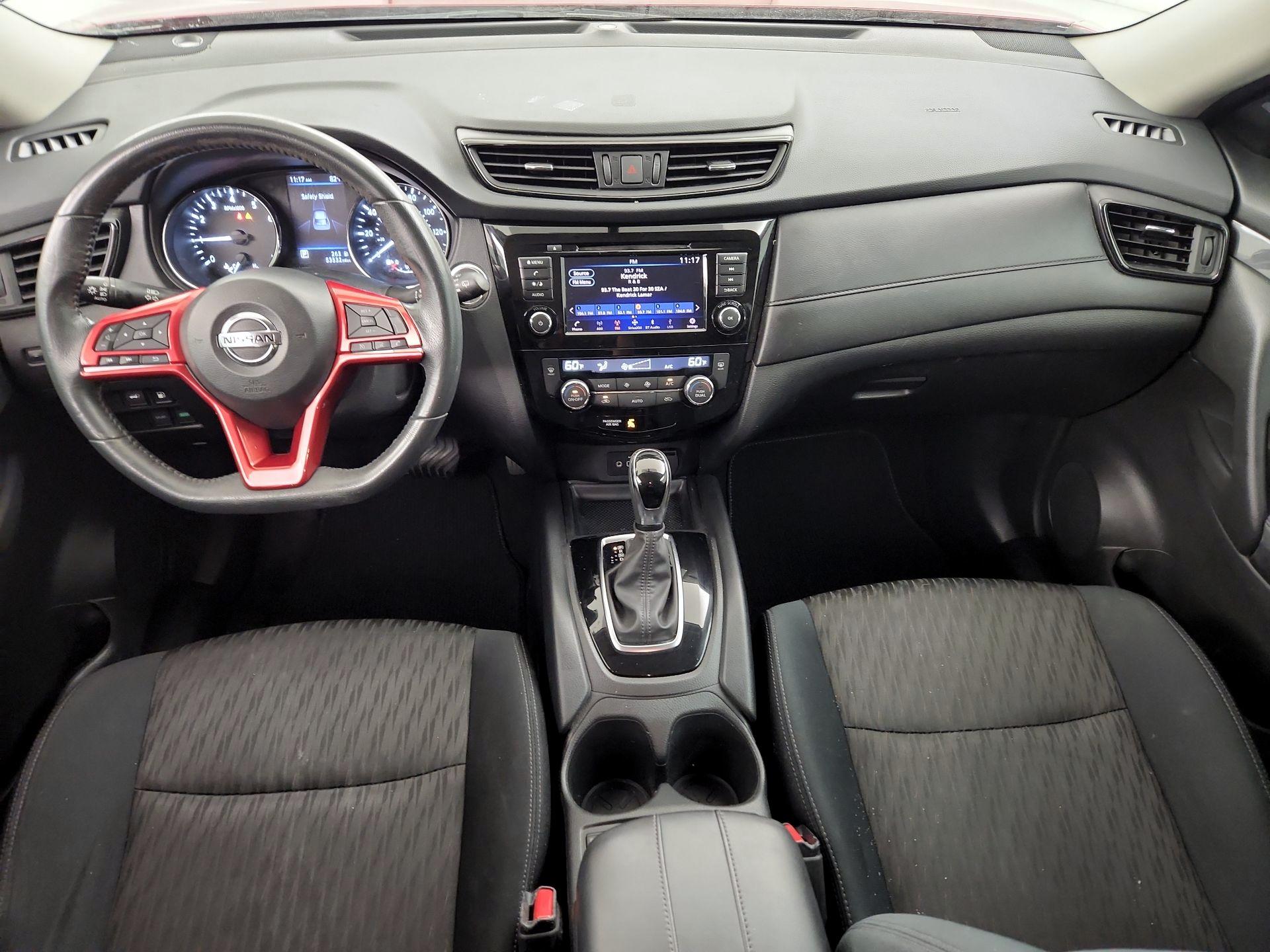 Thumbnail: 2018 Nissan Rogue - 9