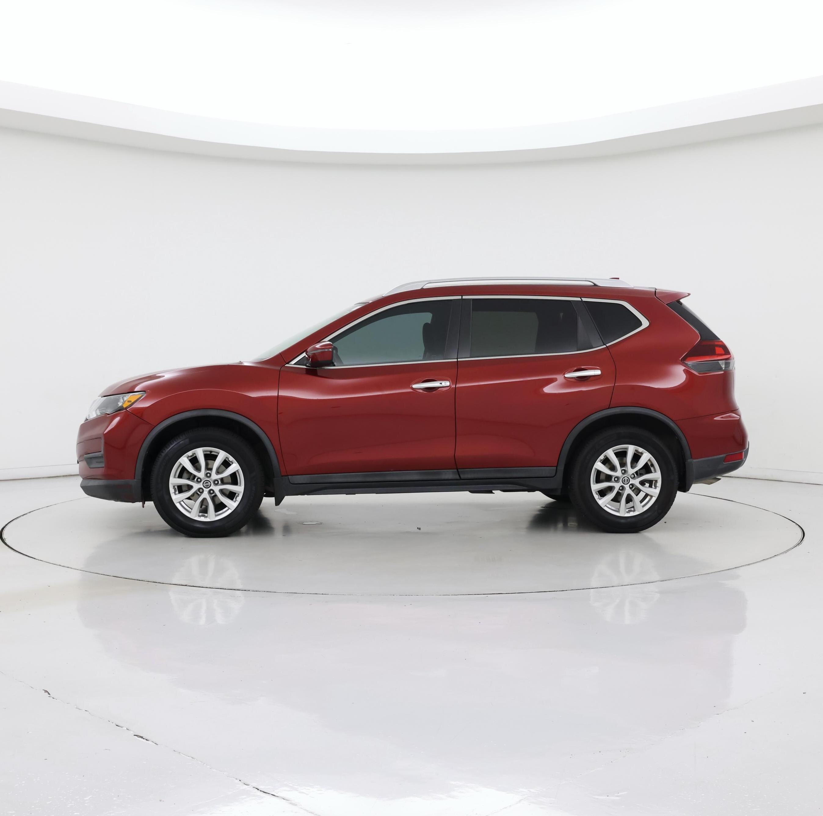 Thumbnail: 2018 Nissan Rogue - 3
