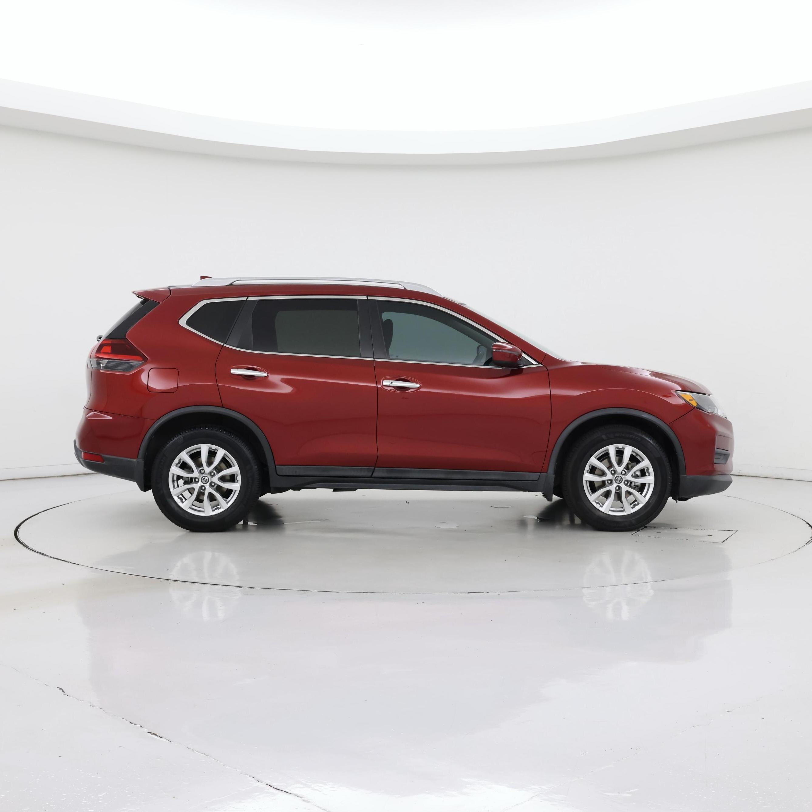 Thumbnail: 2018 Nissan Rogue - 7