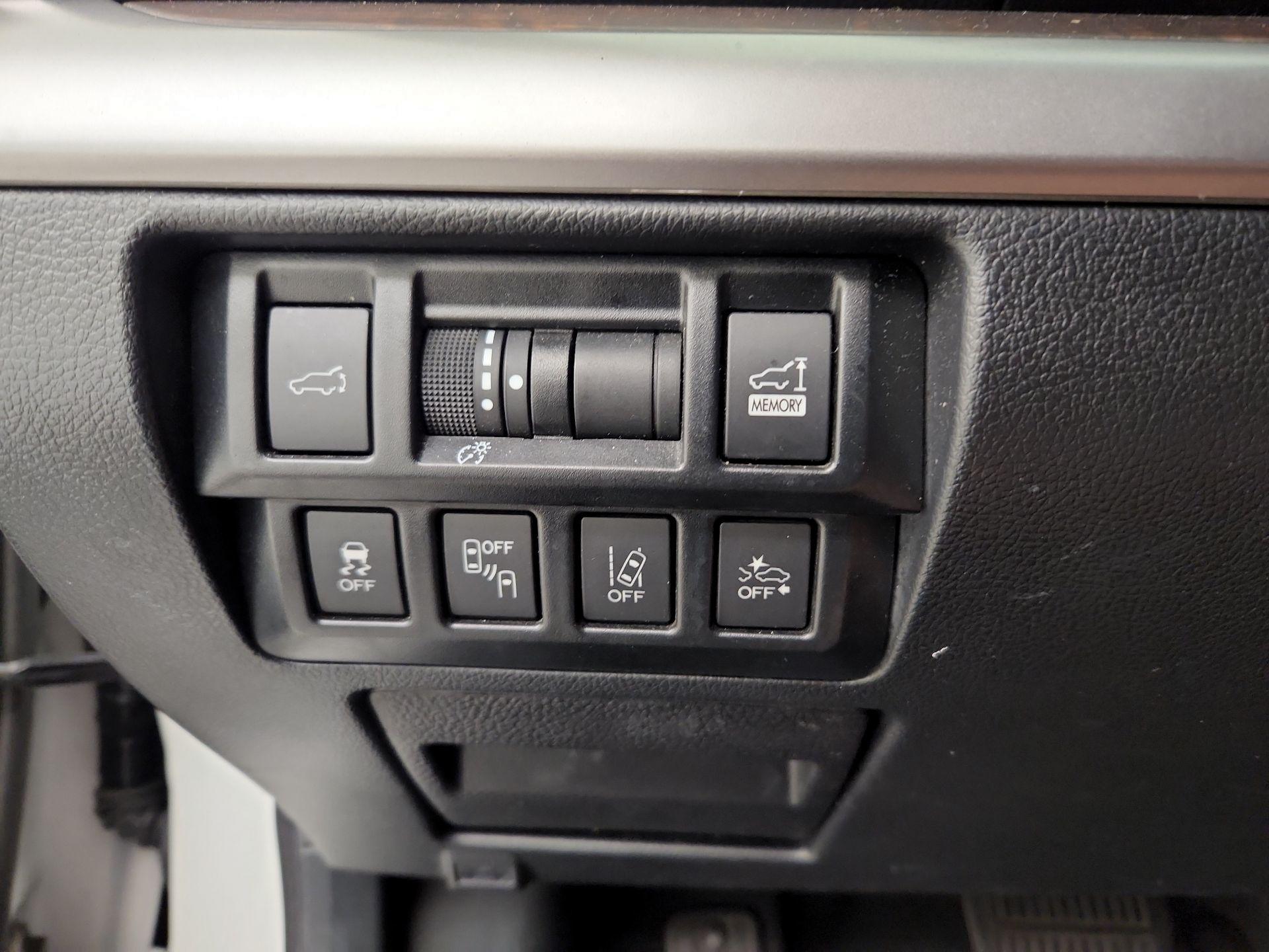 Thumbnail: 2019 Subaru Outback - 13