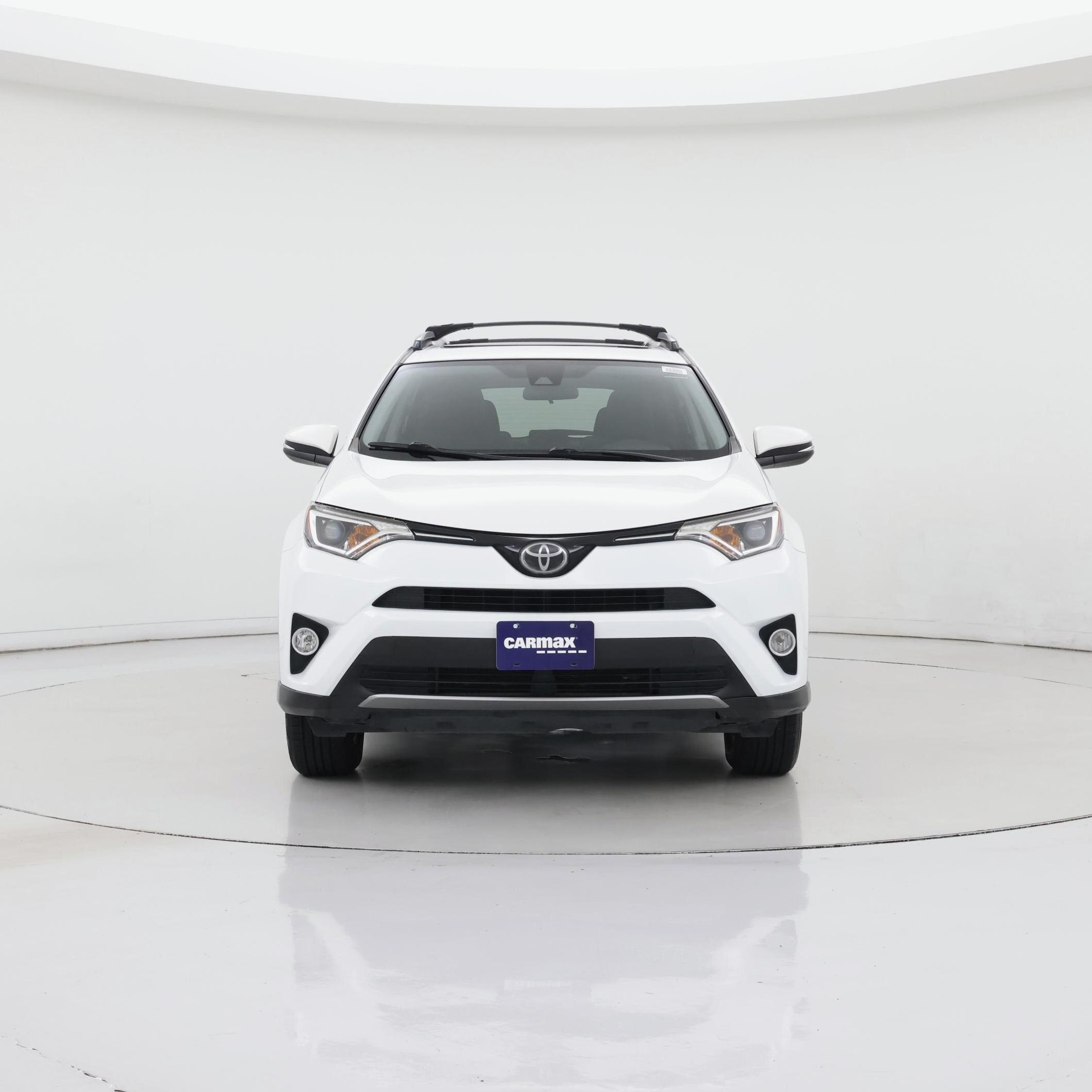 Thumbnail: 2018 Toyota RAV4 - 5