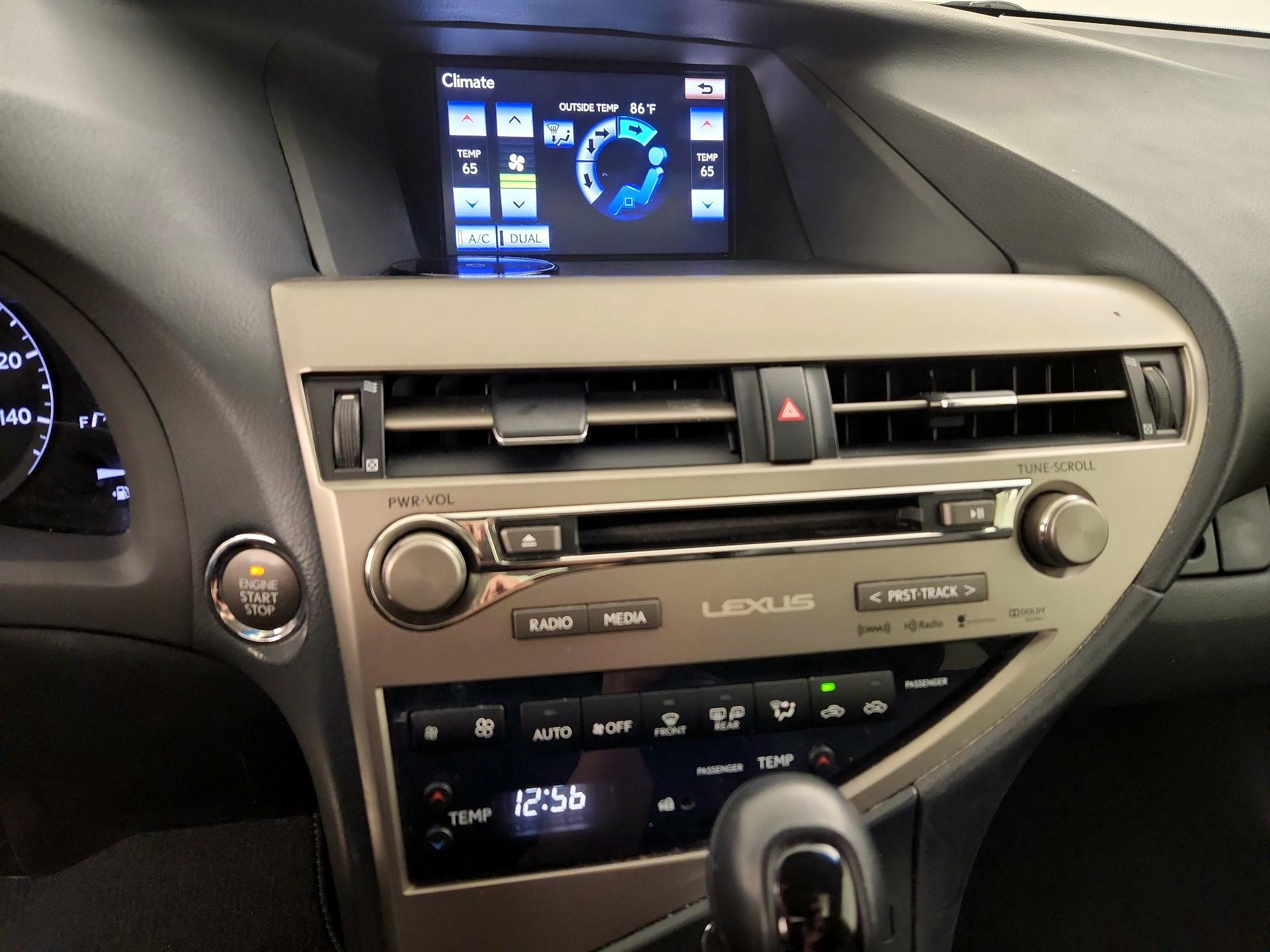 Thumbnail: 2015 Lexus RX - 17