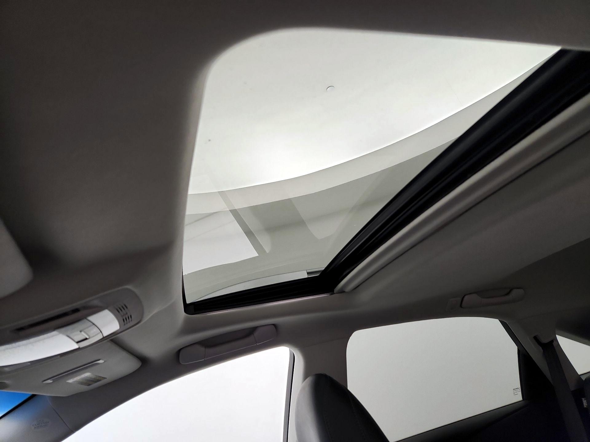 Thumbnail: 2015 Lexus RX - 20