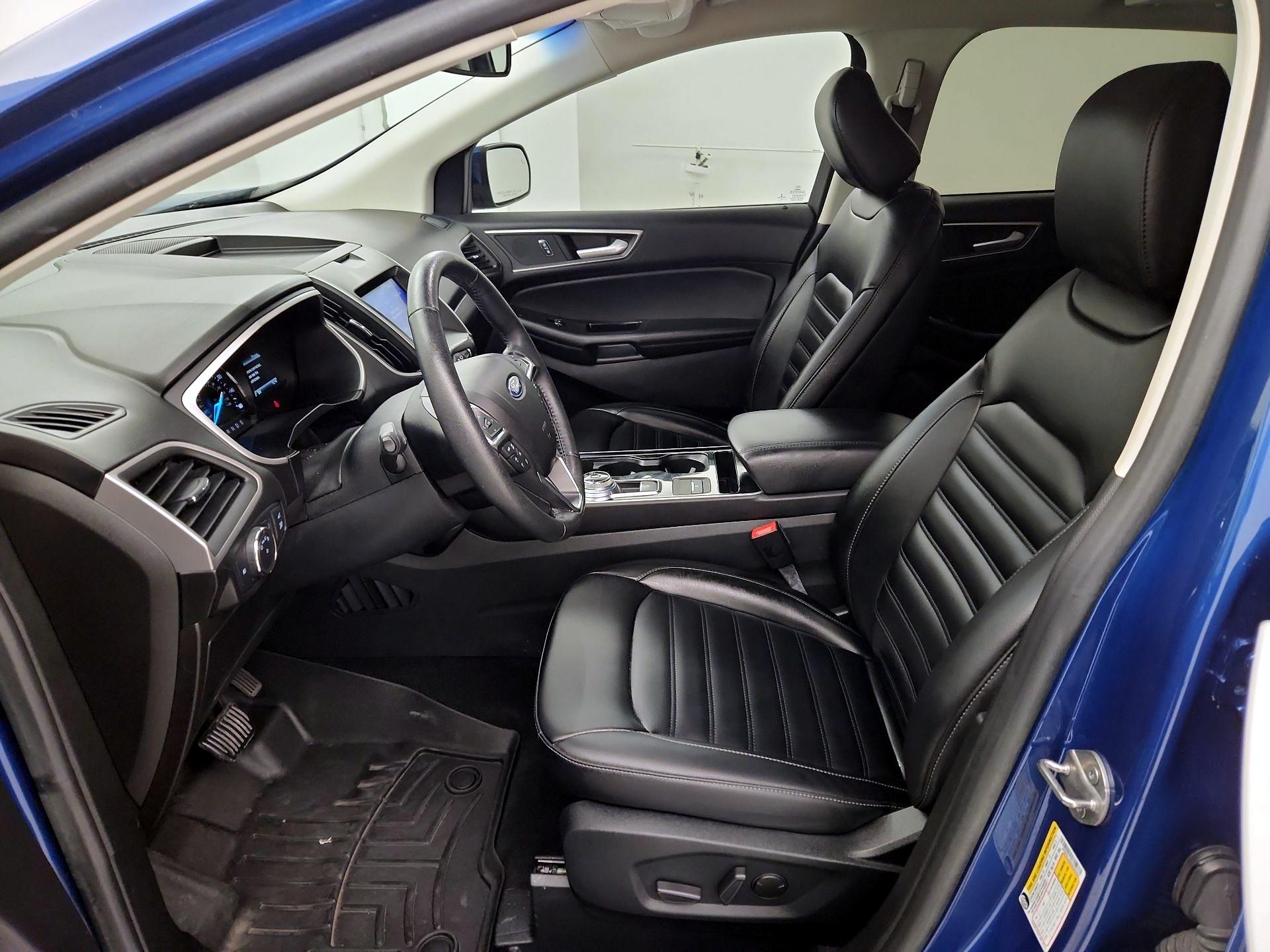 Thumbnail: 2020 Ford Edge - 11