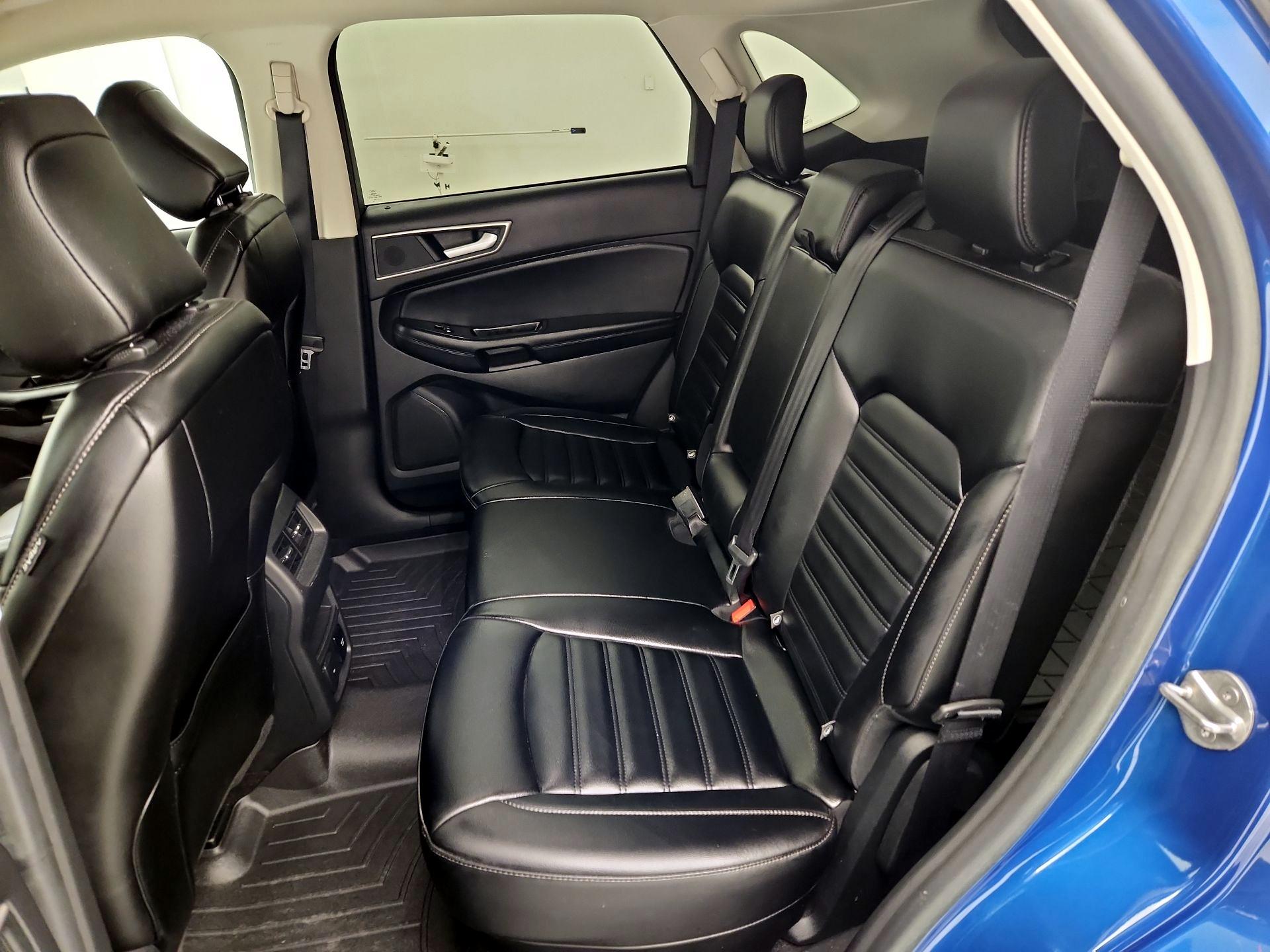 Thumbnail: 2020 Ford Edge - 19