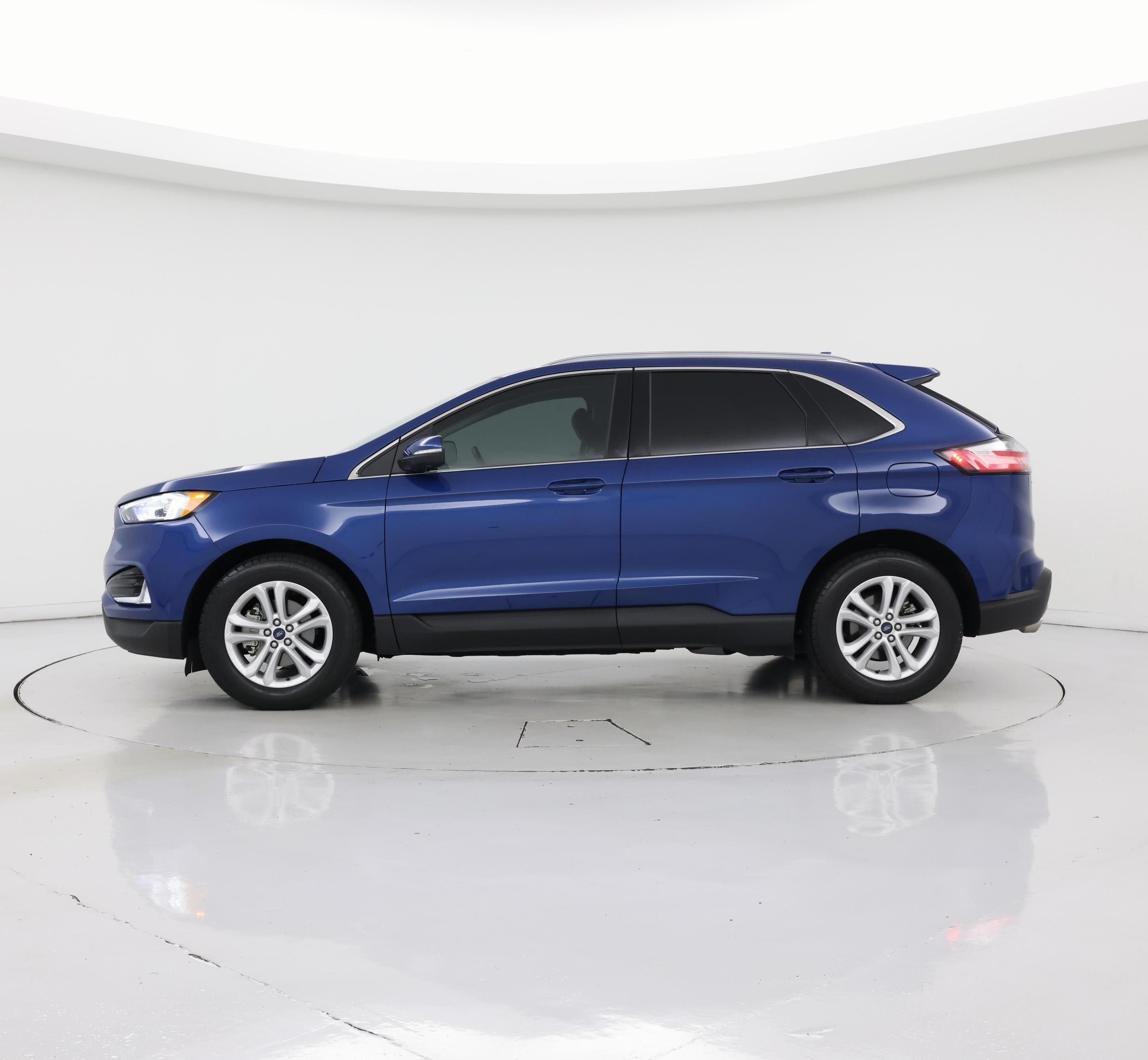 Thumbnail: 2020 Ford Edge - 3