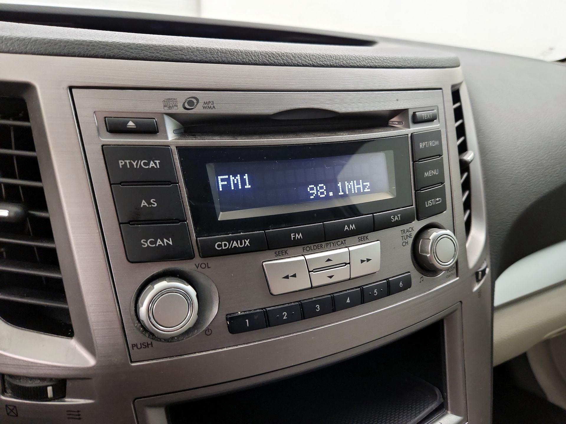 Thumbnail: 2014 Subaru Outback - 14