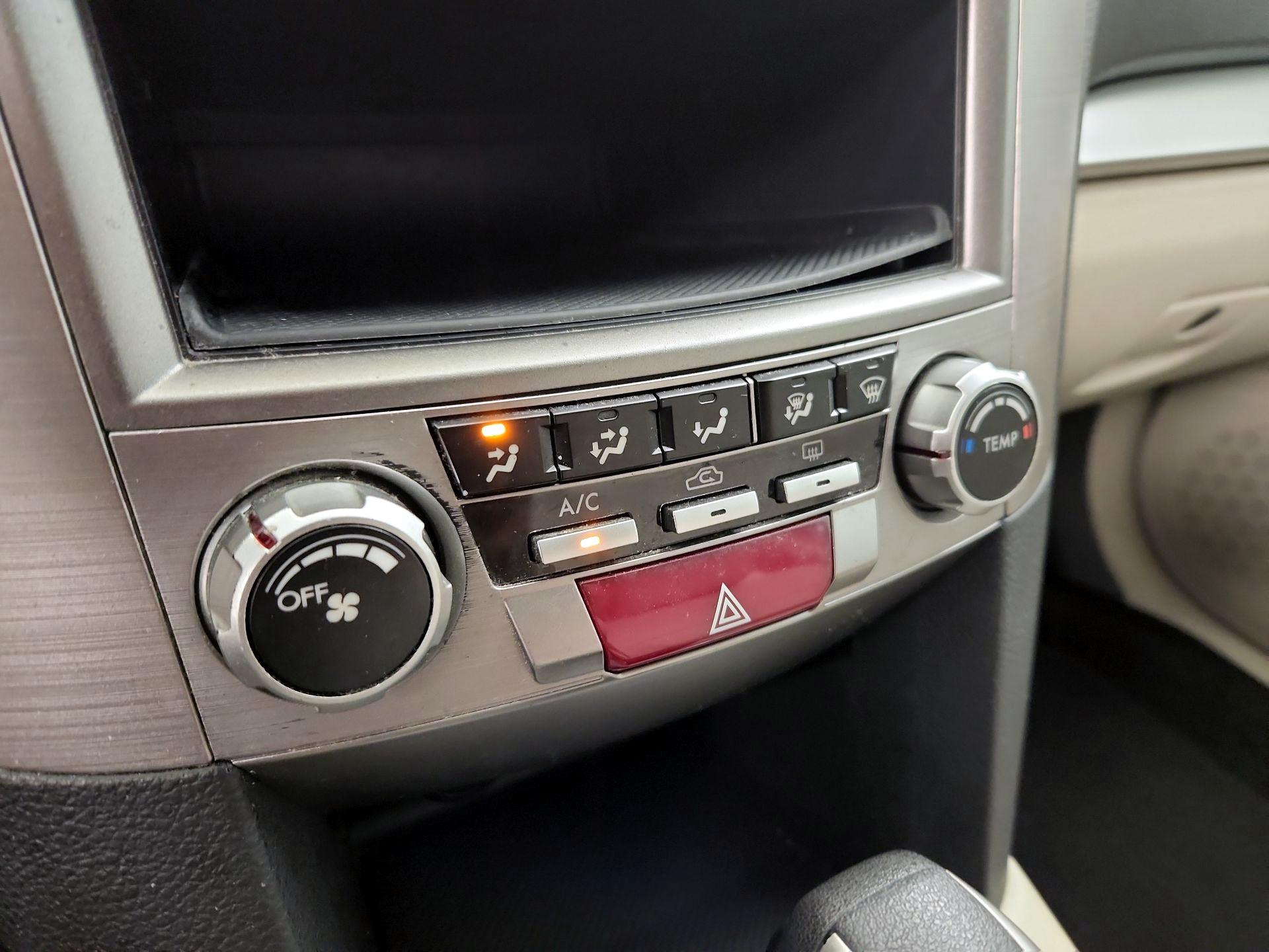 Thumbnail: 2014 Subaru Outback - 15