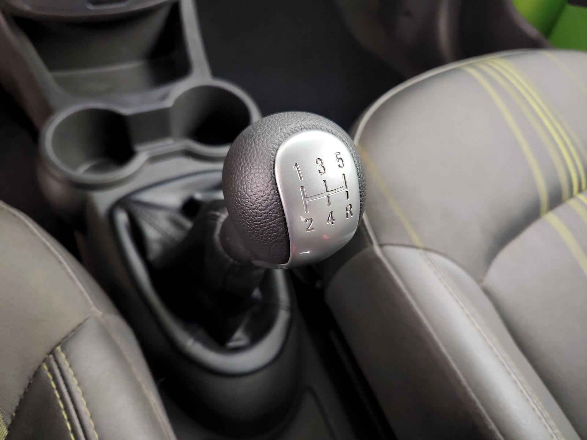 Thumbnail: 2015 Chevrolet Spark - 16