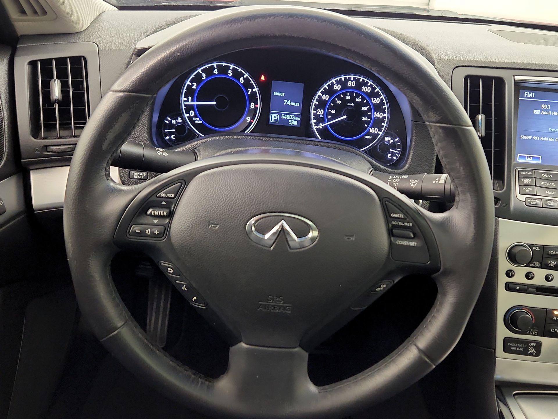 Thumbnail: 2015 INFINITI Q60 - 10