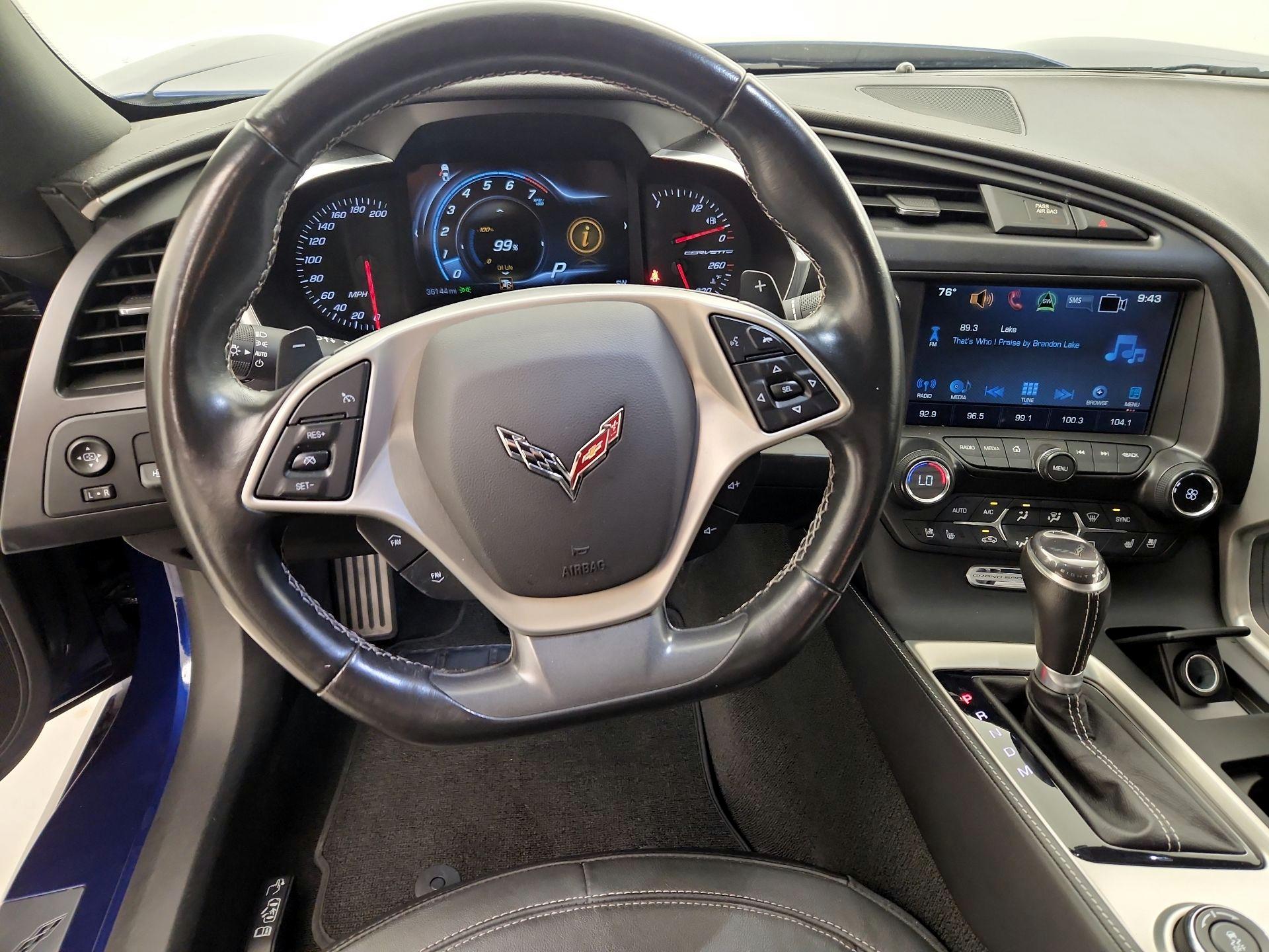 Thumbnail: 2017 Chevrolet Corvette - 10